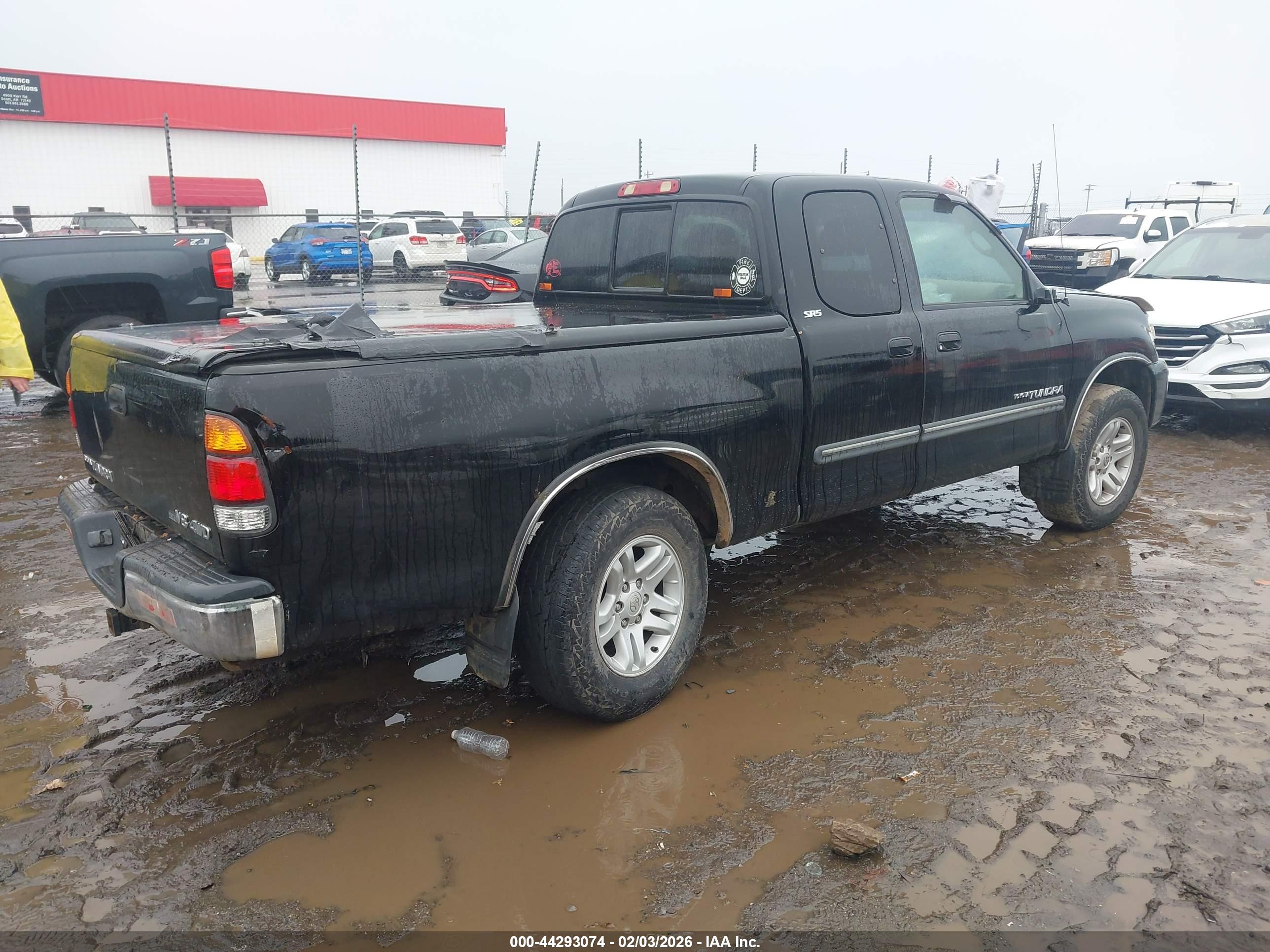 TOYOTA TUNDRA image 4