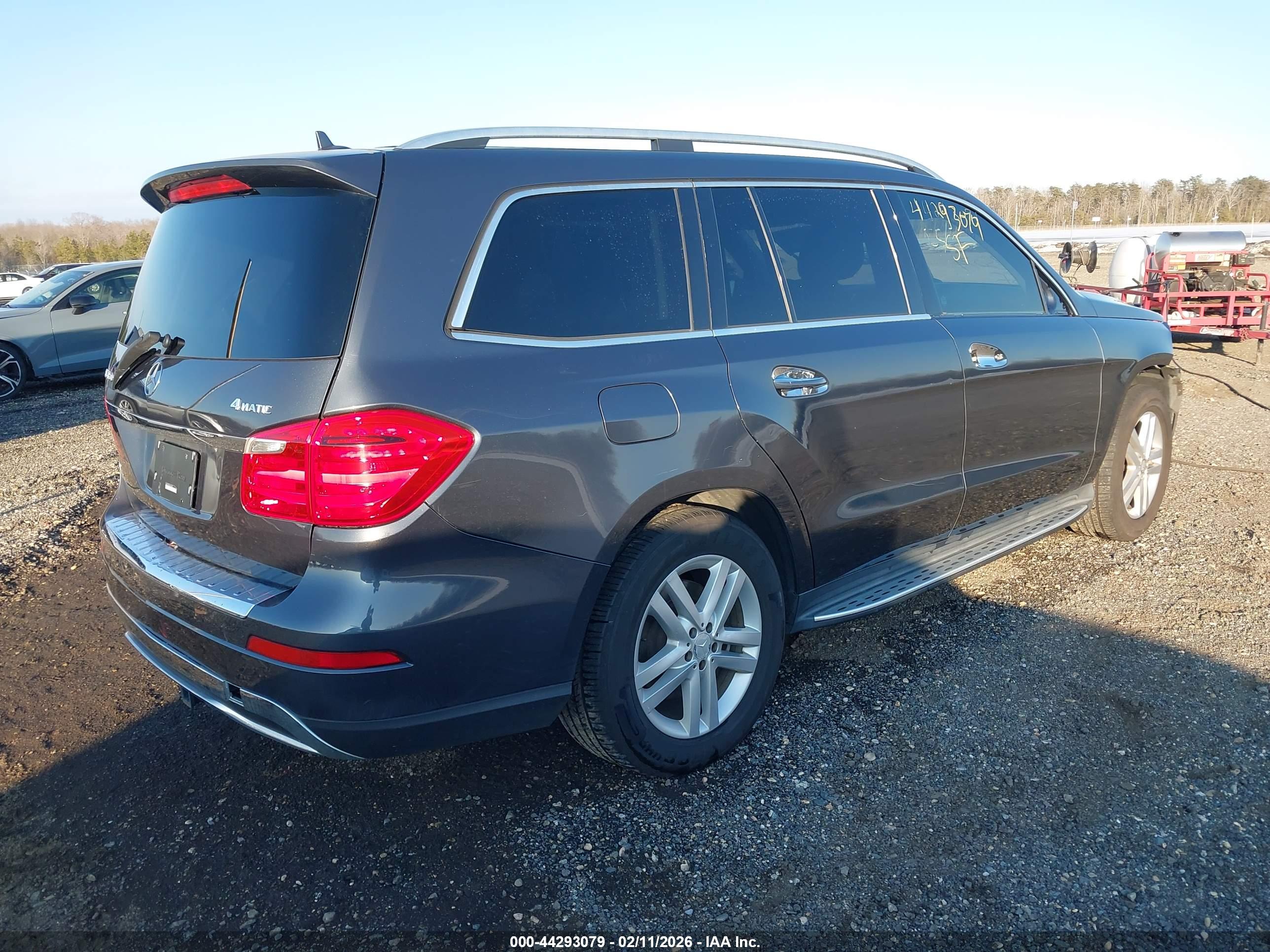 MERCEDES-BENZ GL image 4
