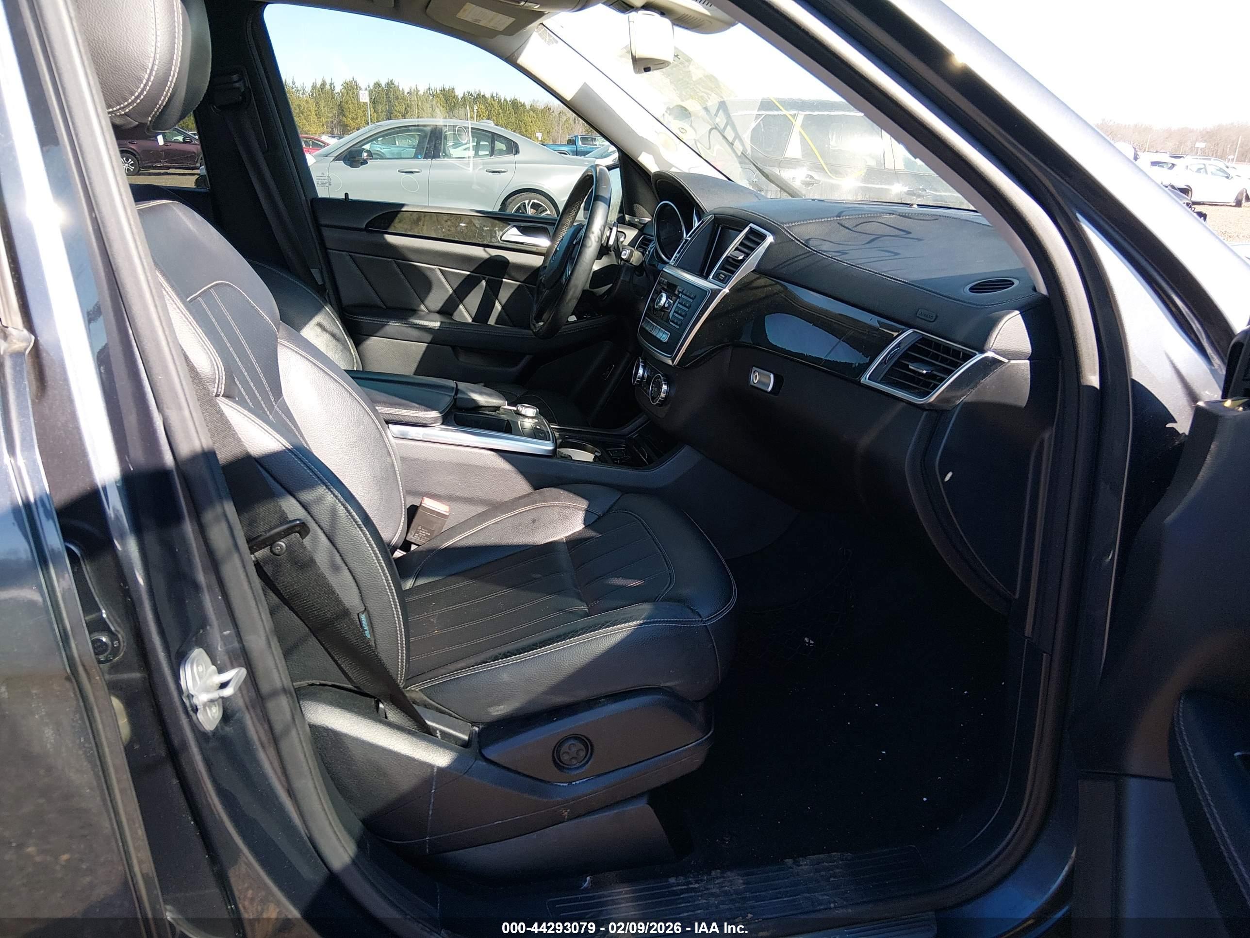 MERCEDES-BENZ GL image 5