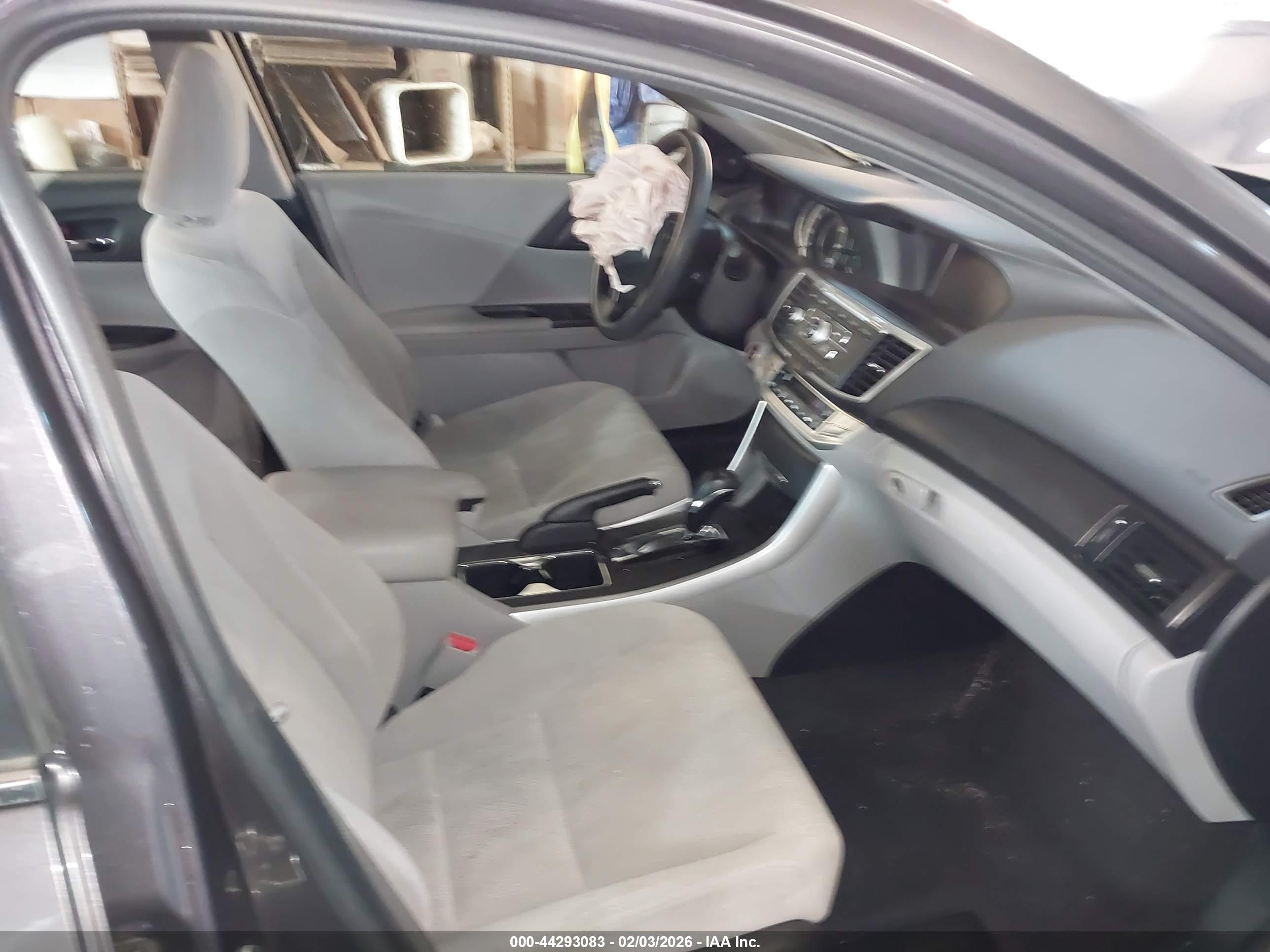 HONDA ACCORD image 5