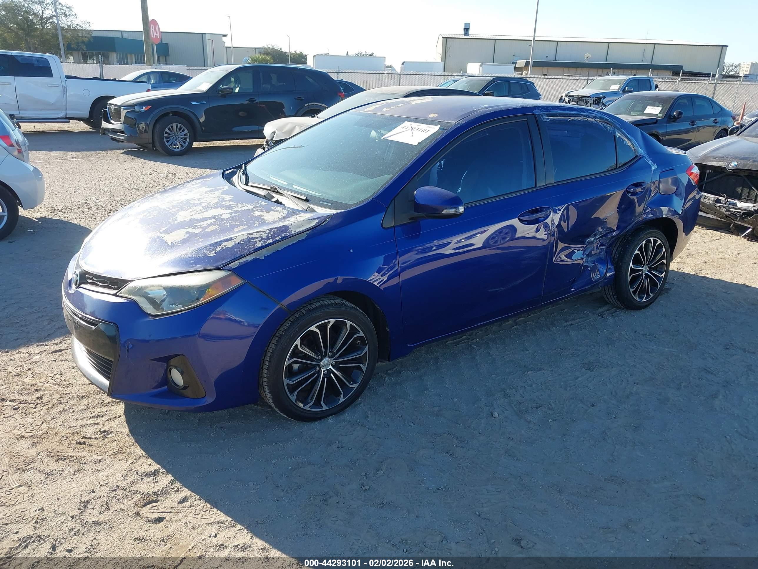 TOYOTA COROLLA image 2