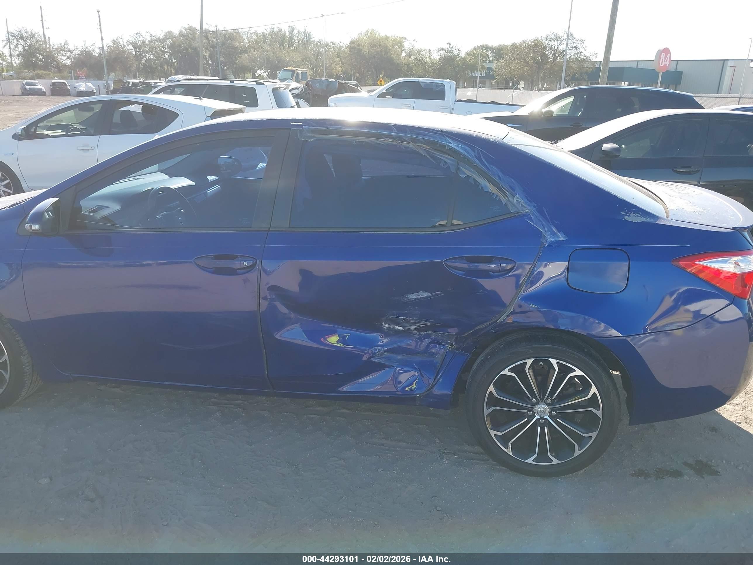 TOYOTA COROLLA image 6