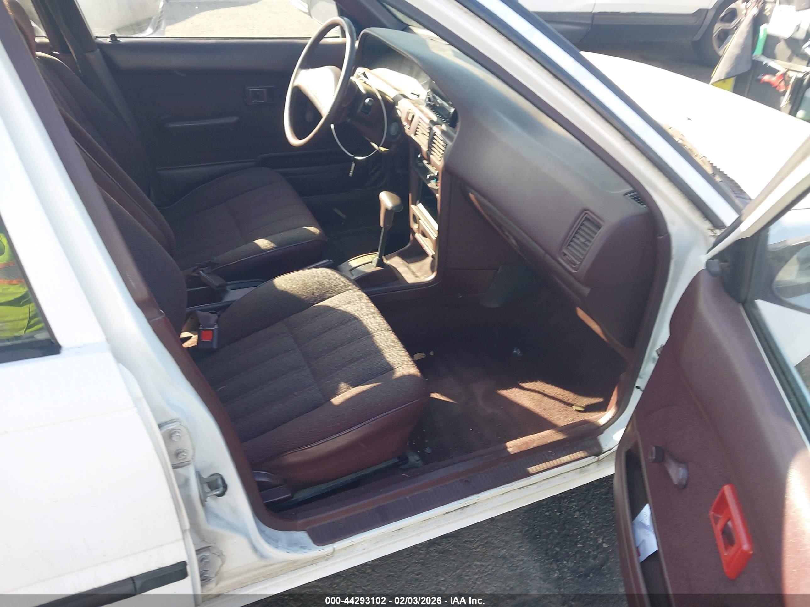 TOYOTA COROLLA image 5