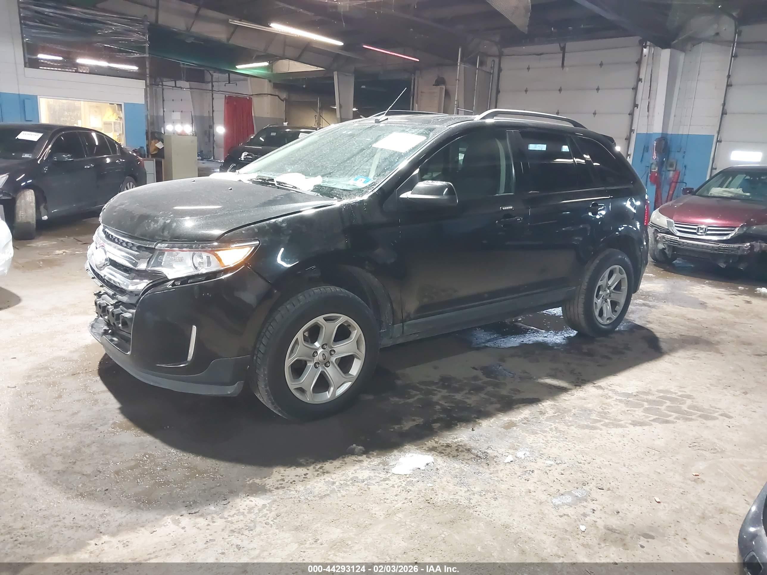 FORD EDGE image 2
