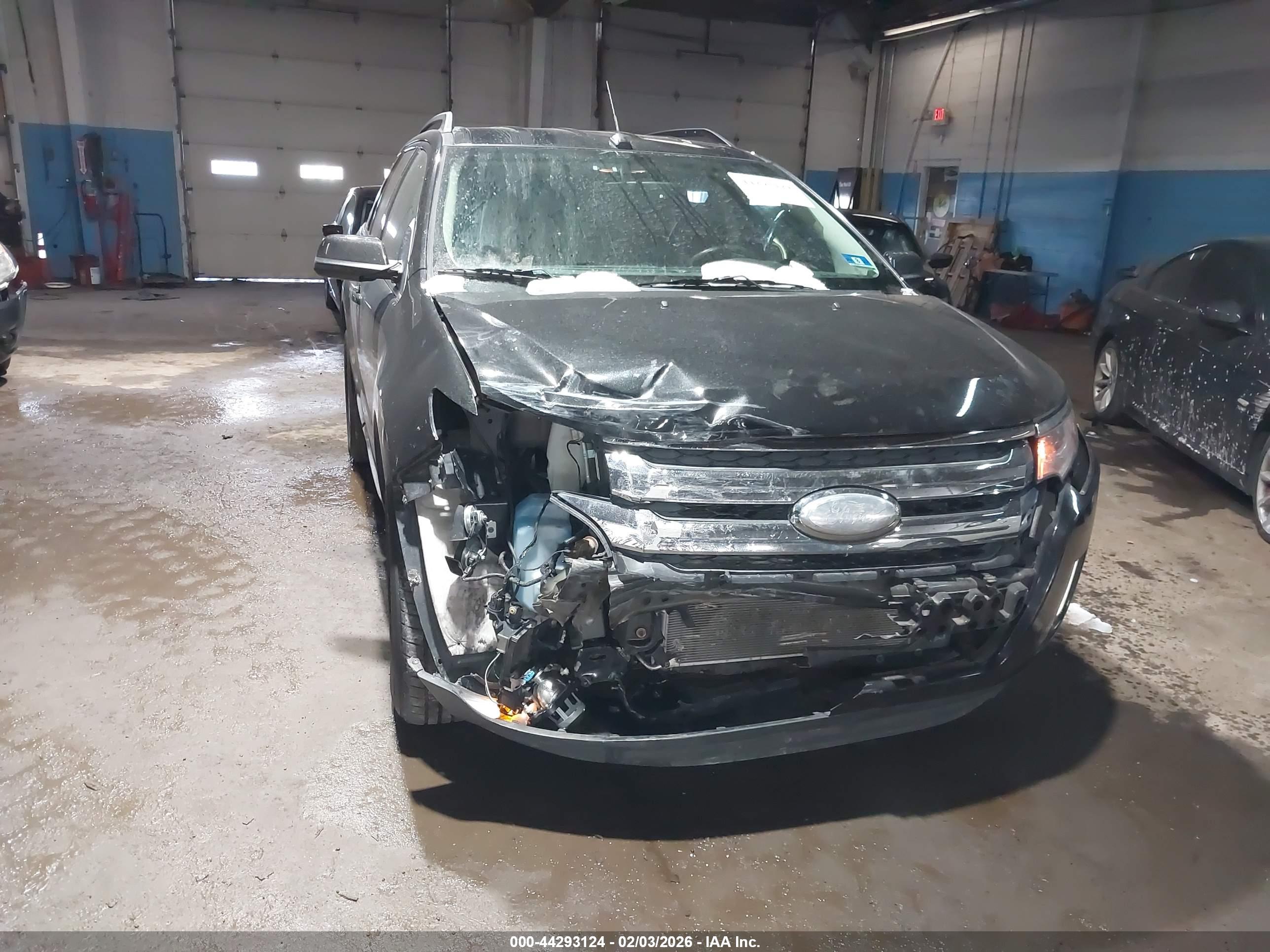 FORD EDGE image 6