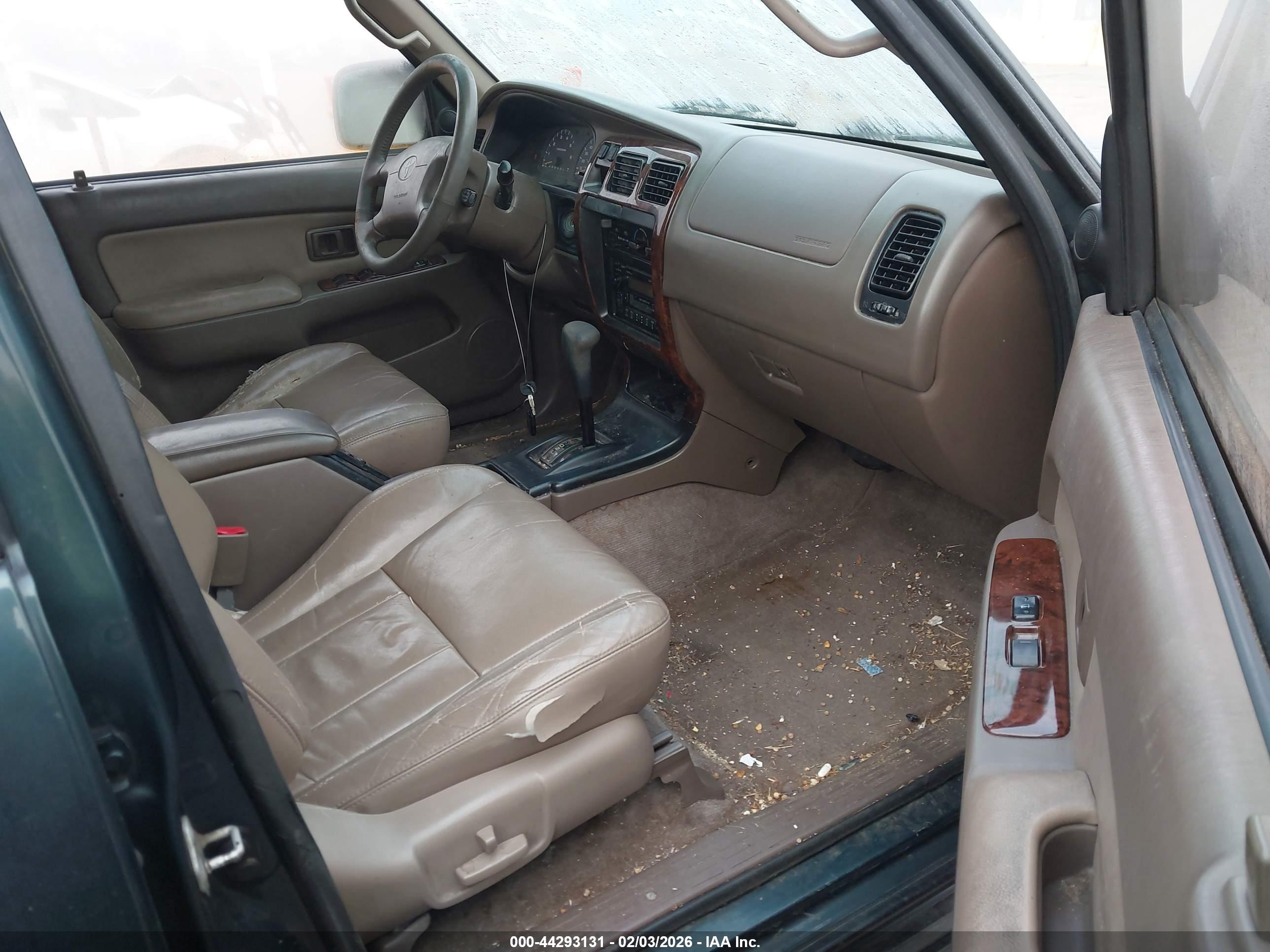 TOYOTA 4RUNNER image 5