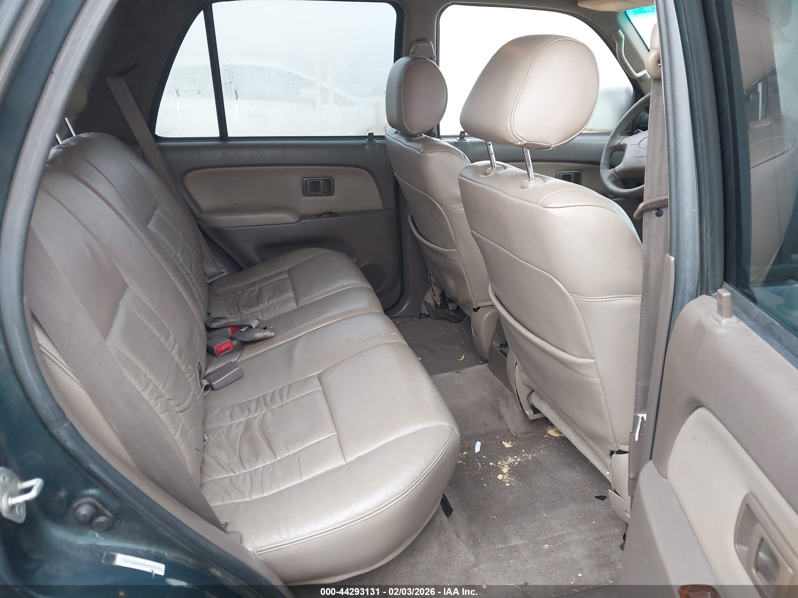 TOYOTA 4RUNNER image 8