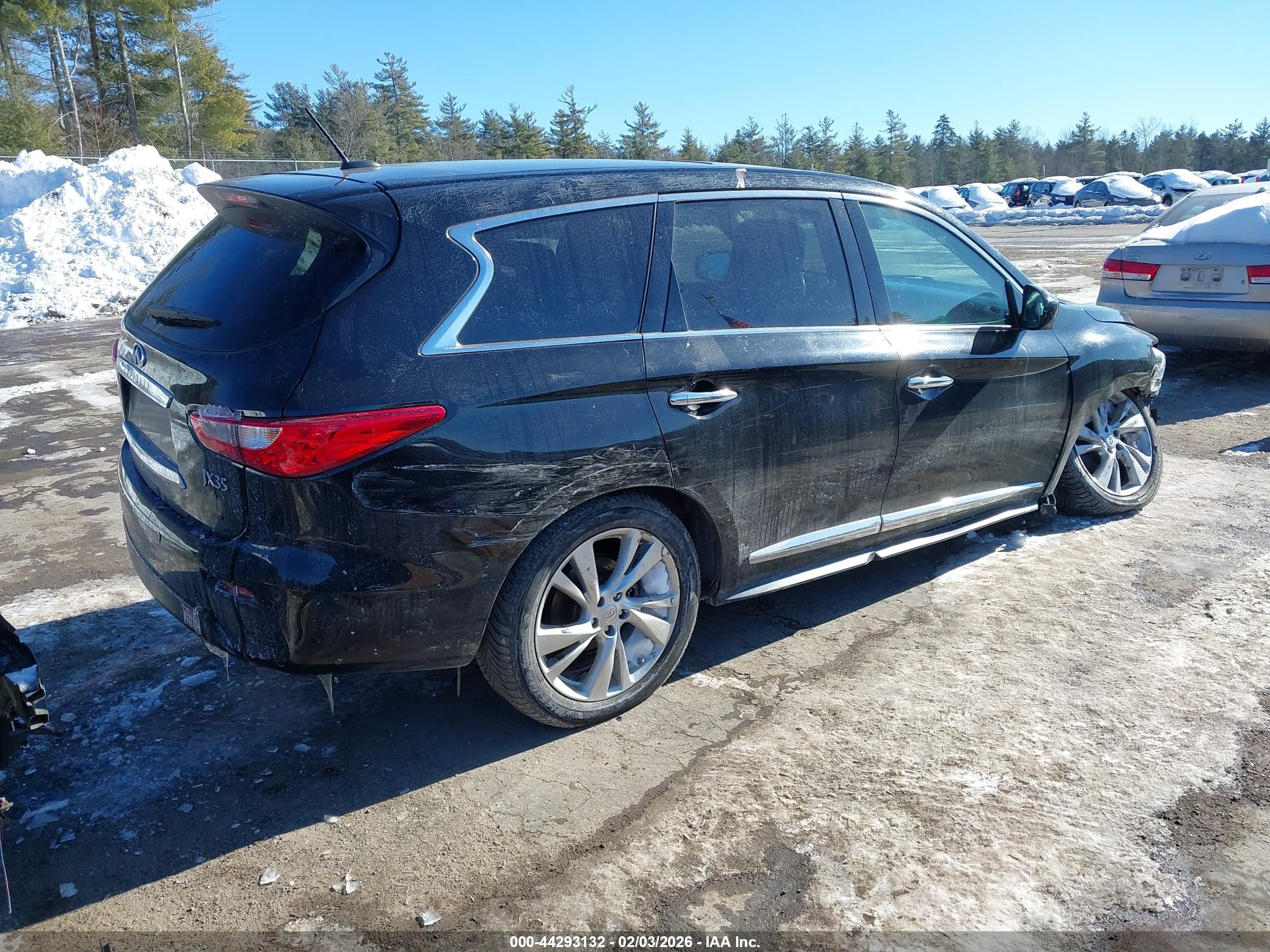 INFINITI JX35 image 4