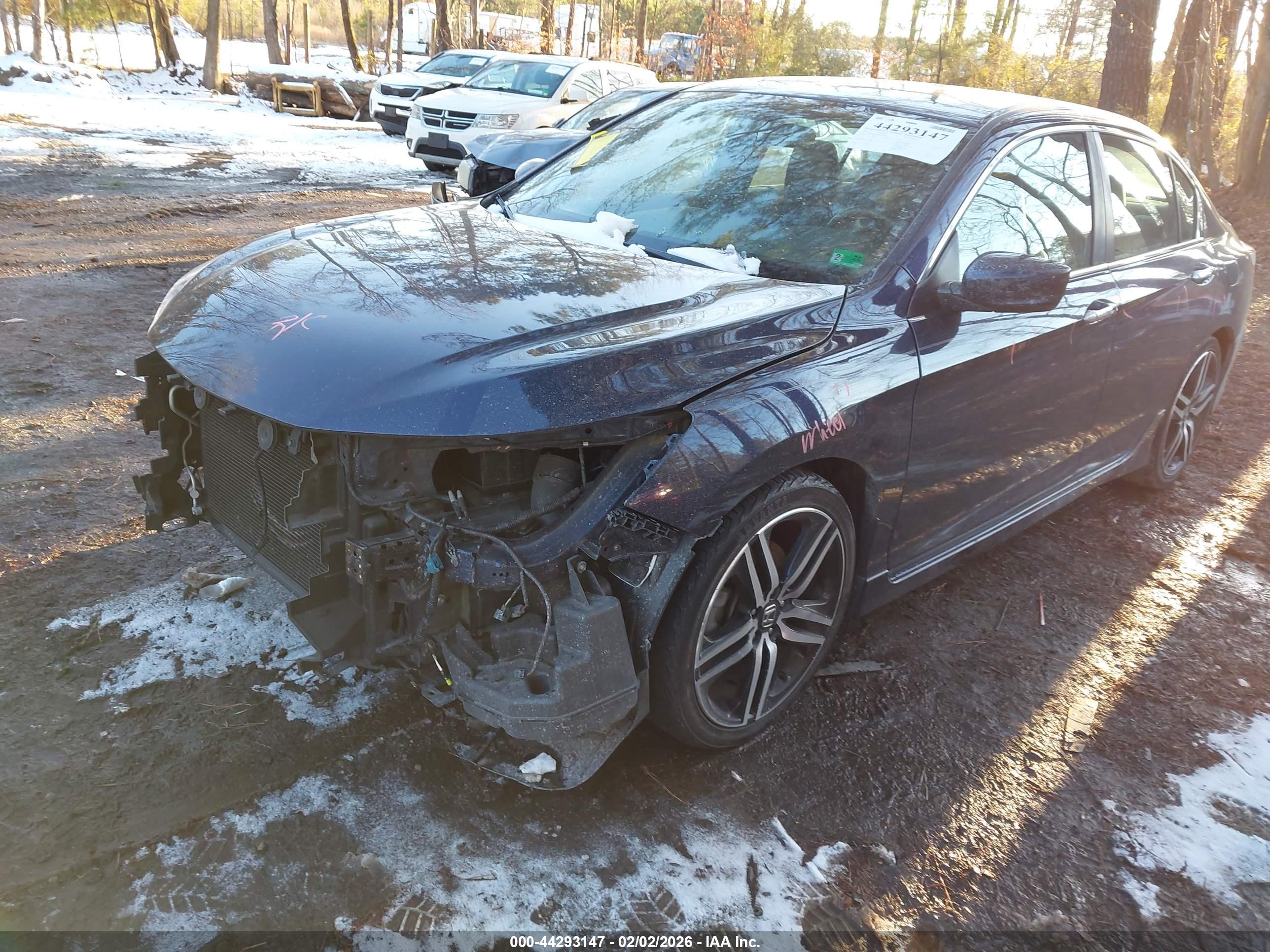 HONDA ACCORD image 2