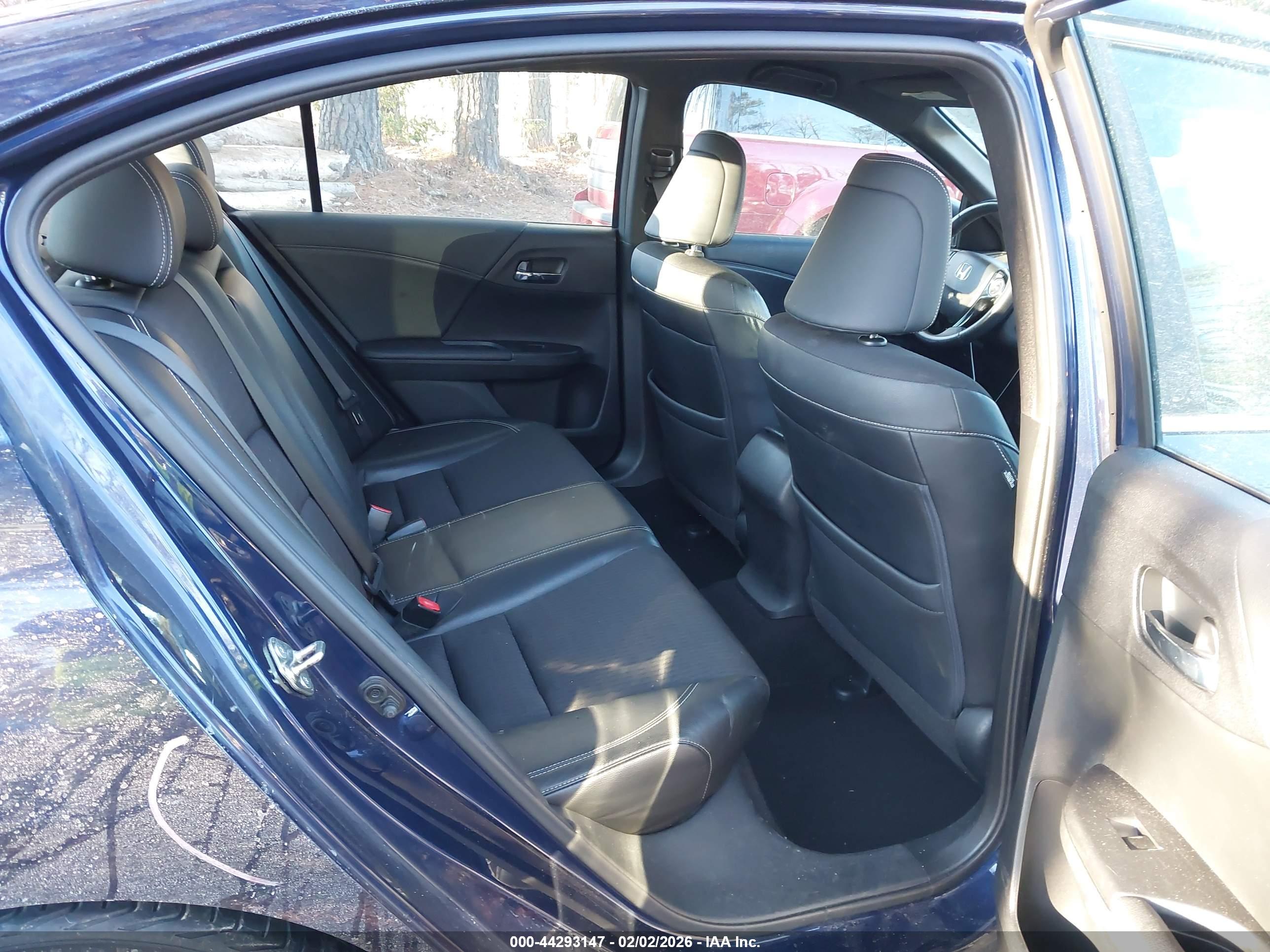HONDA ACCORD image 8