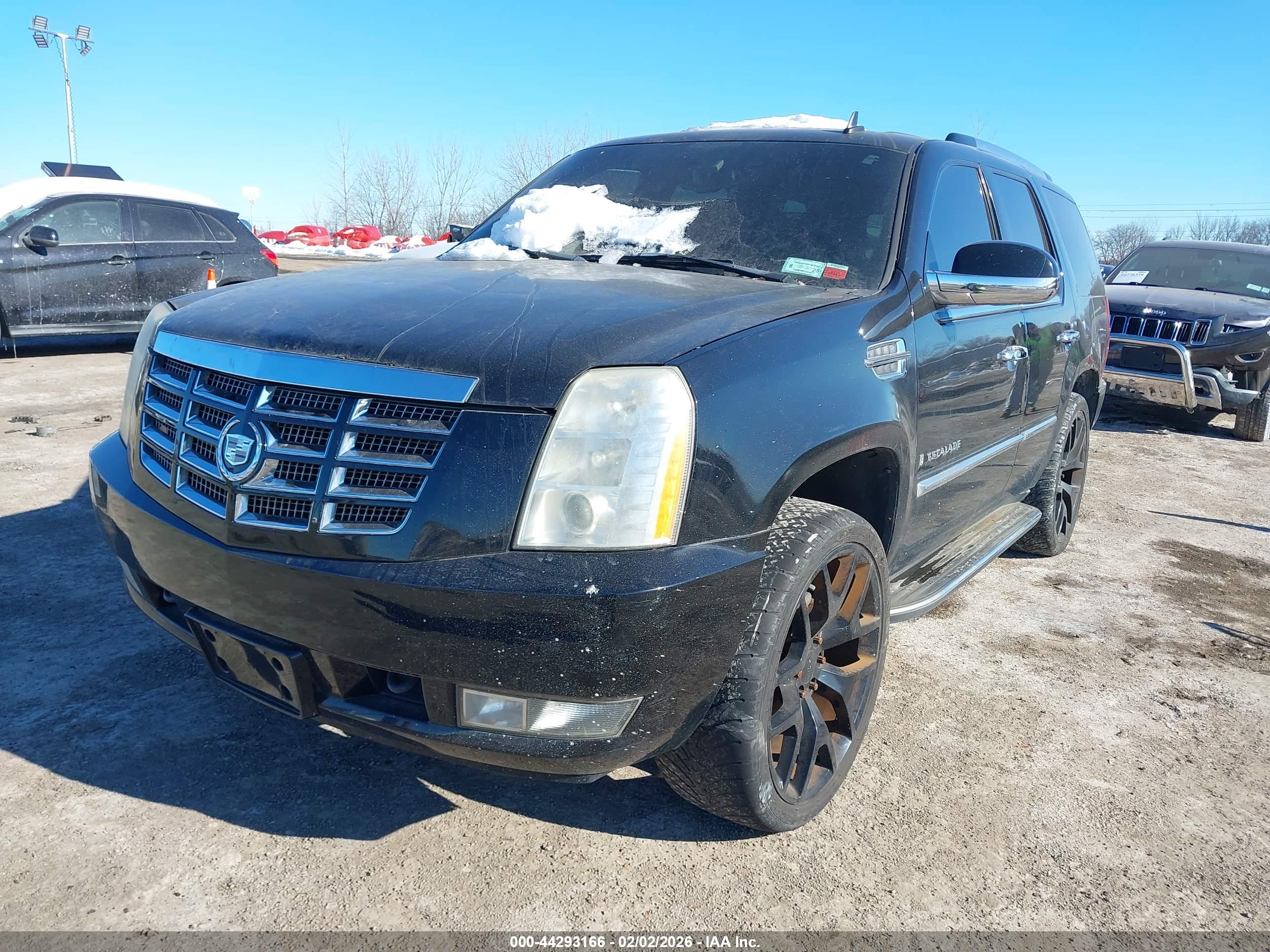 CADILLAC ESCALADE image 6