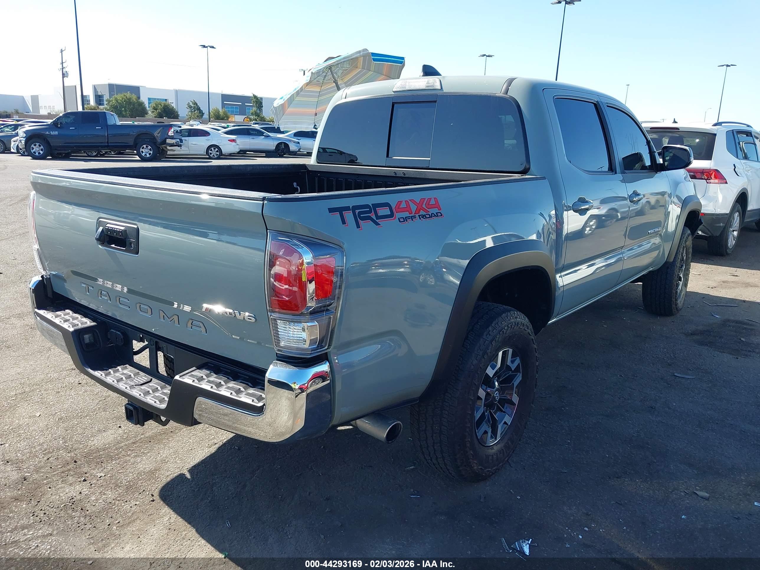 TOYOTA TACOMA image 4