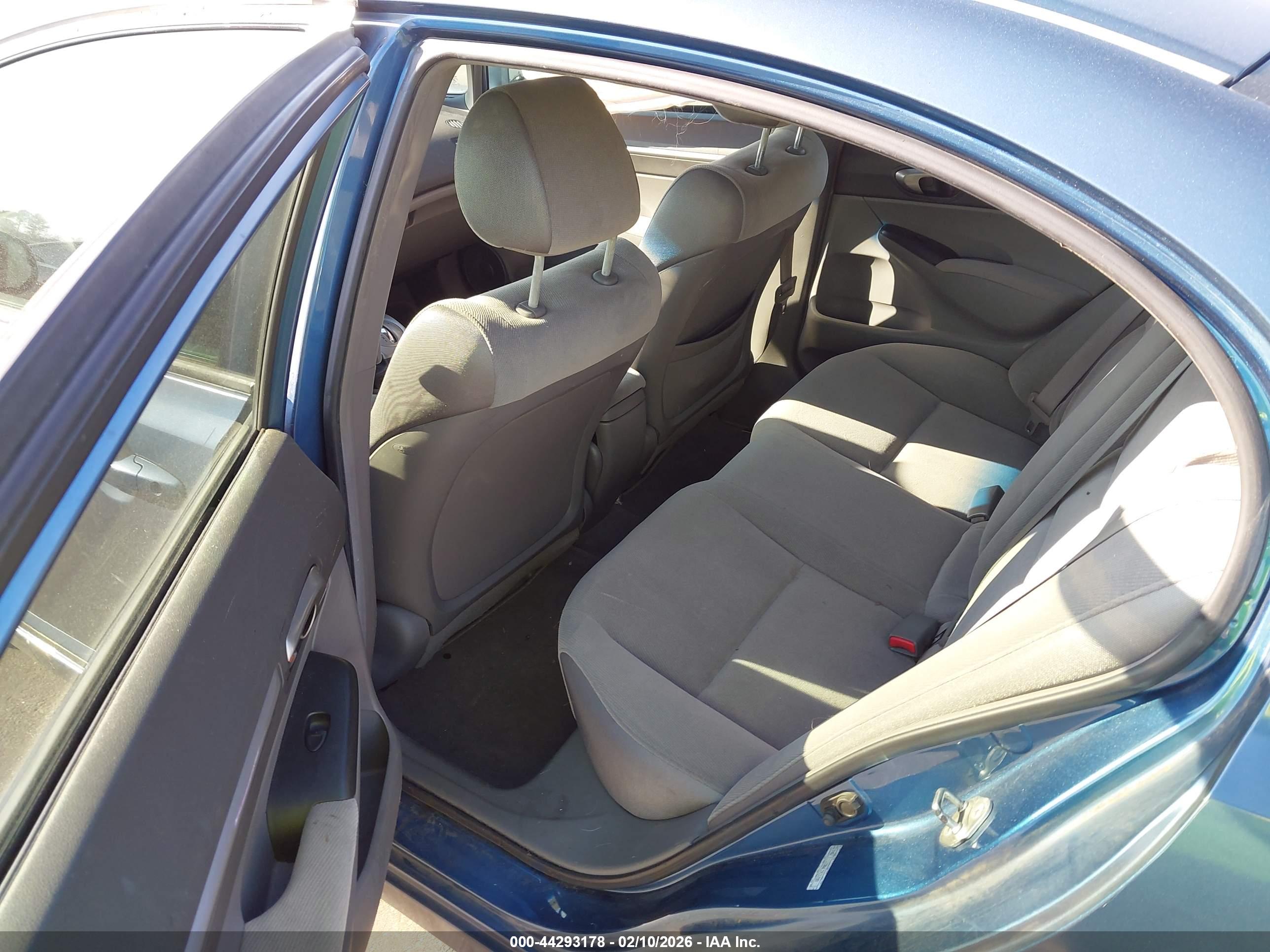 HONDA CIVIC image 8