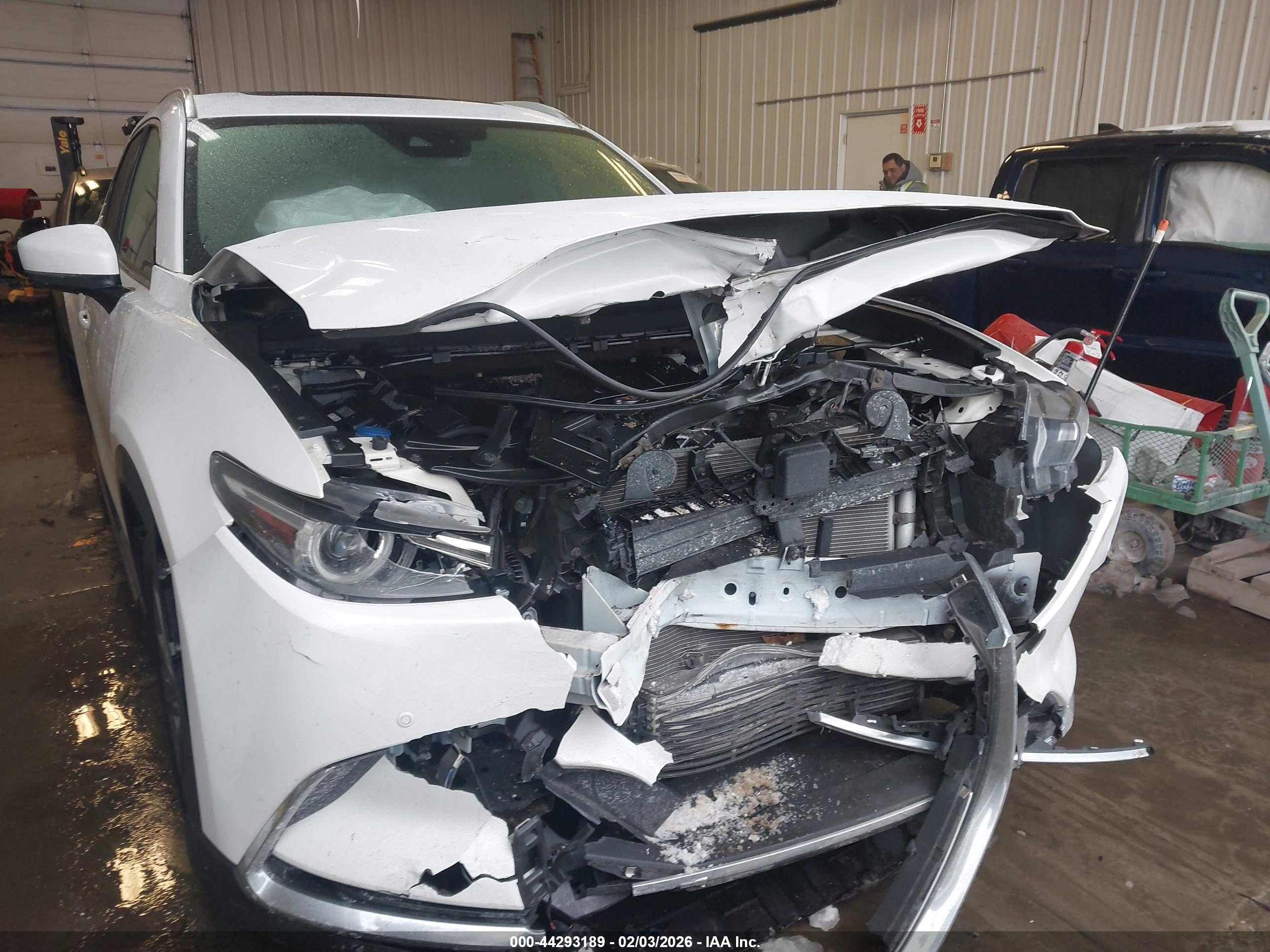 MAZDA CX-9 image 6