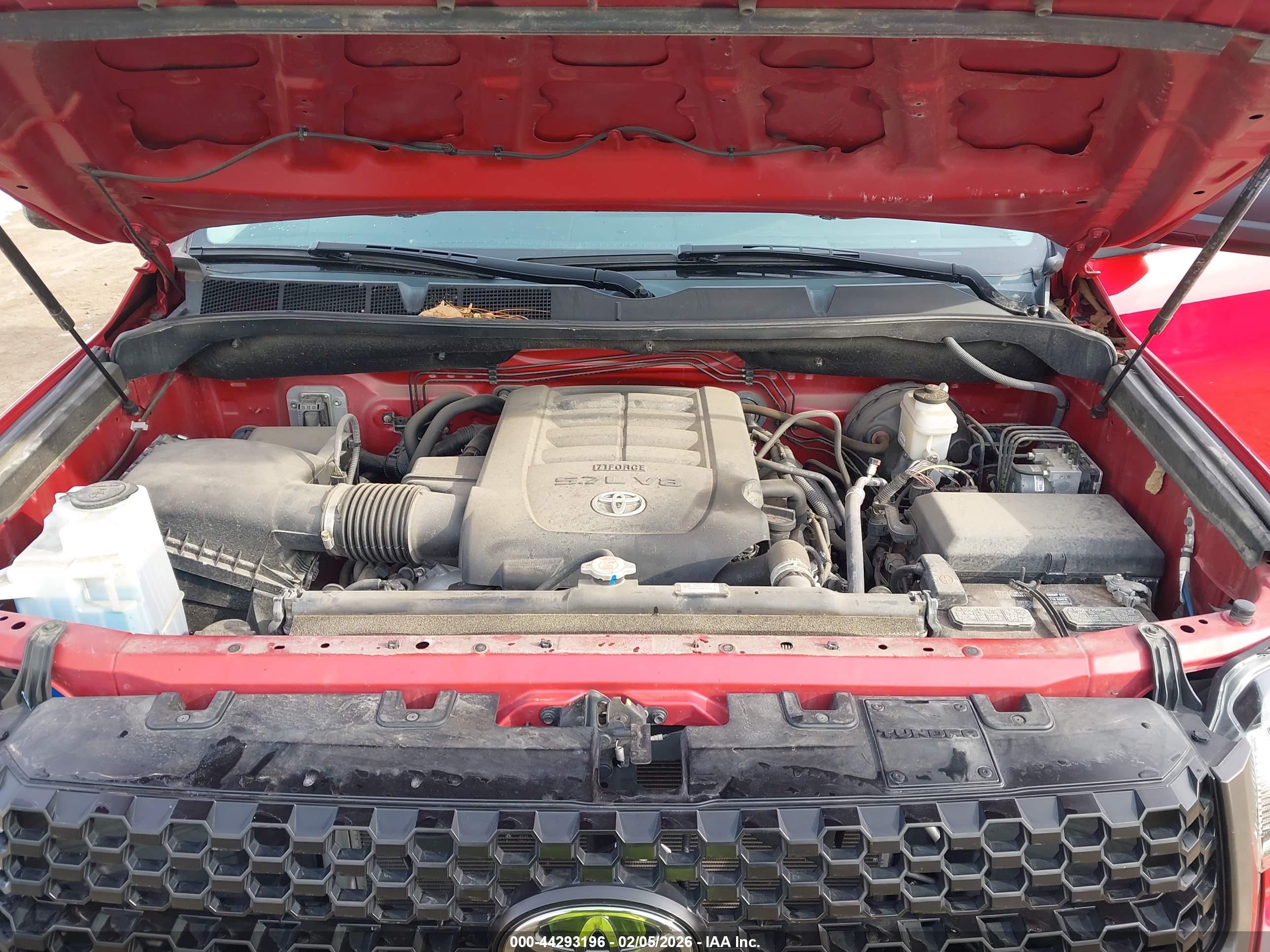 TOYOTA TUNDRA image 10