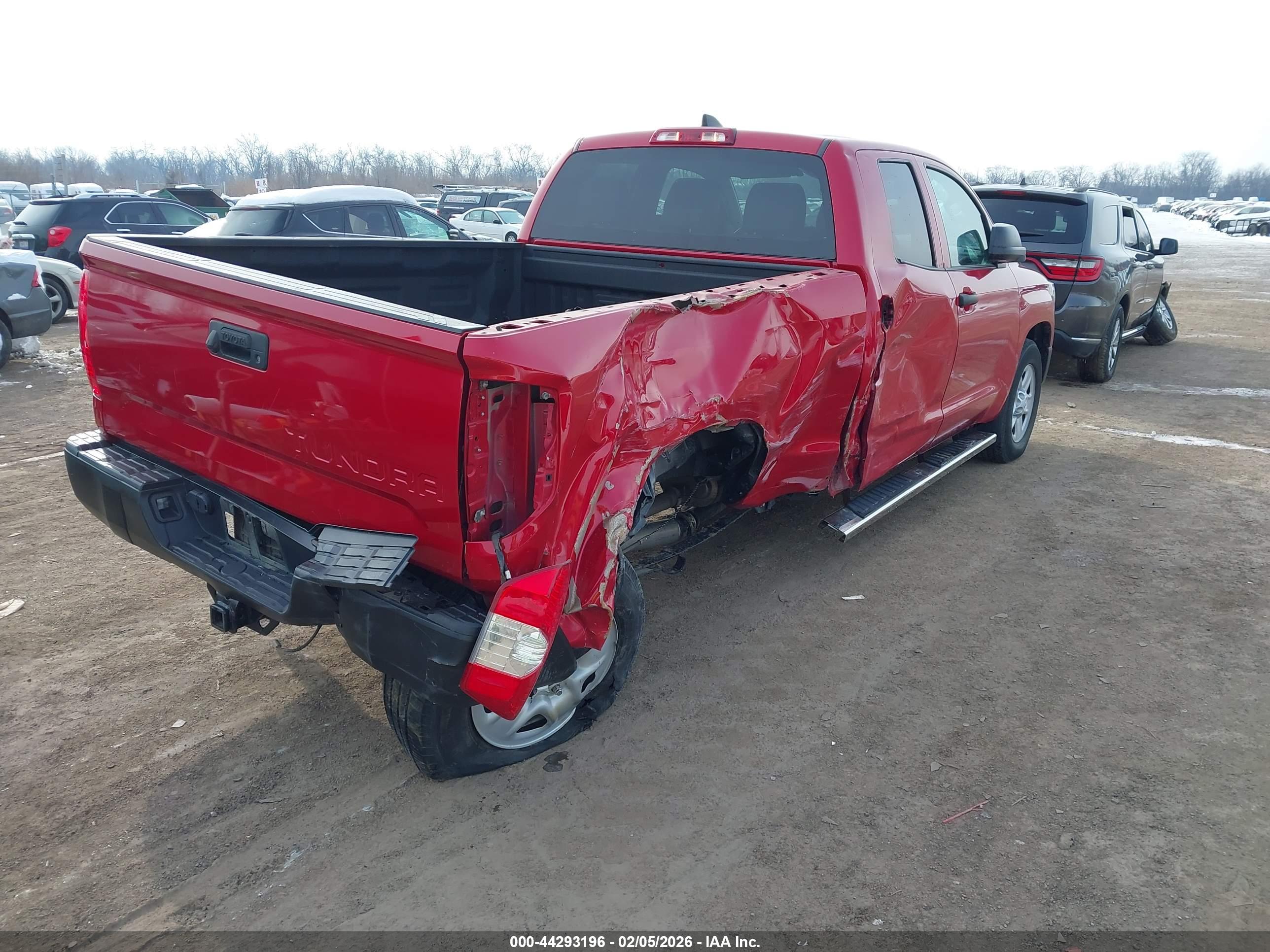 TOYOTA TUNDRA image 4