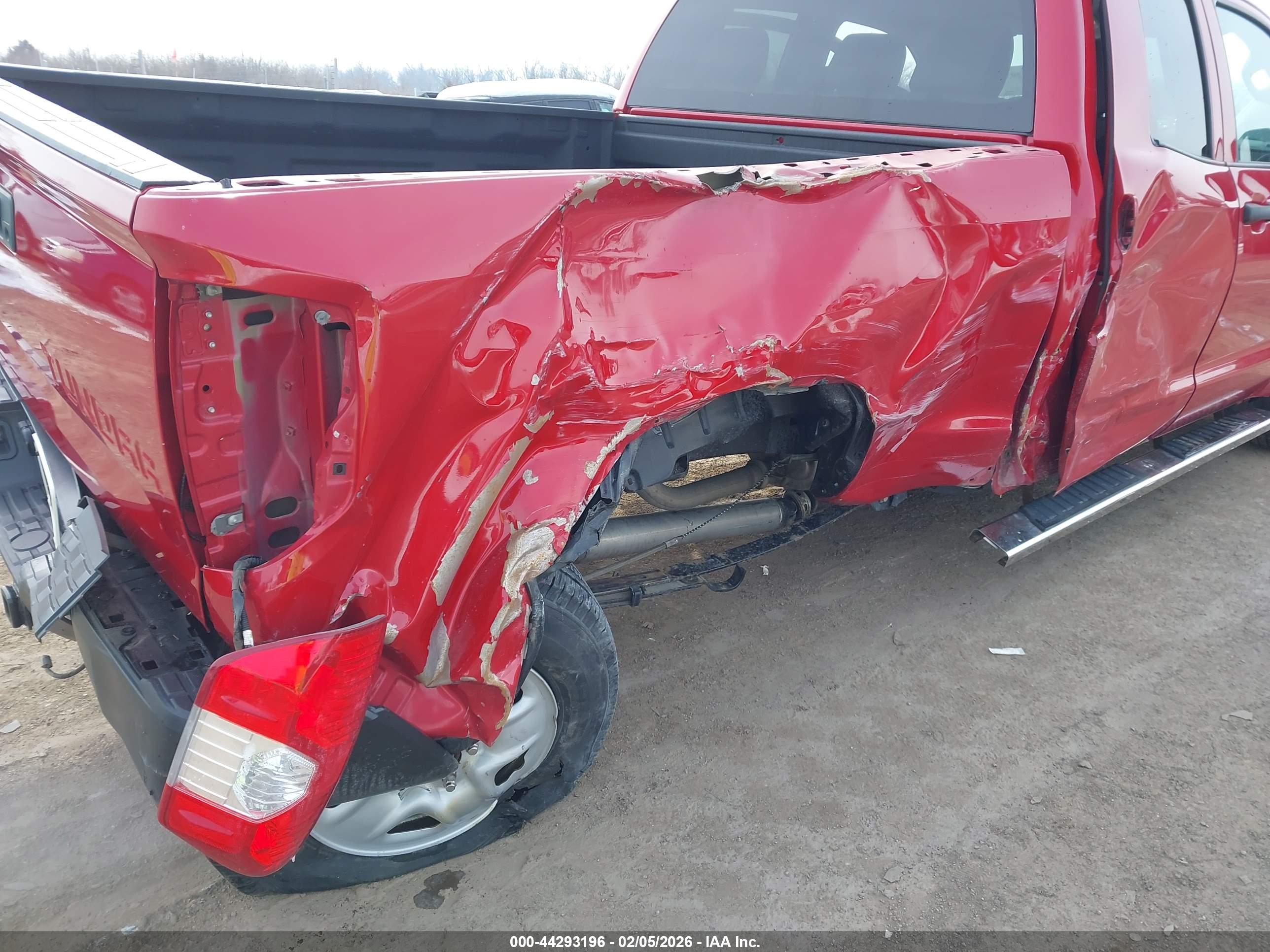 TOYOTA TUNDRA image 6