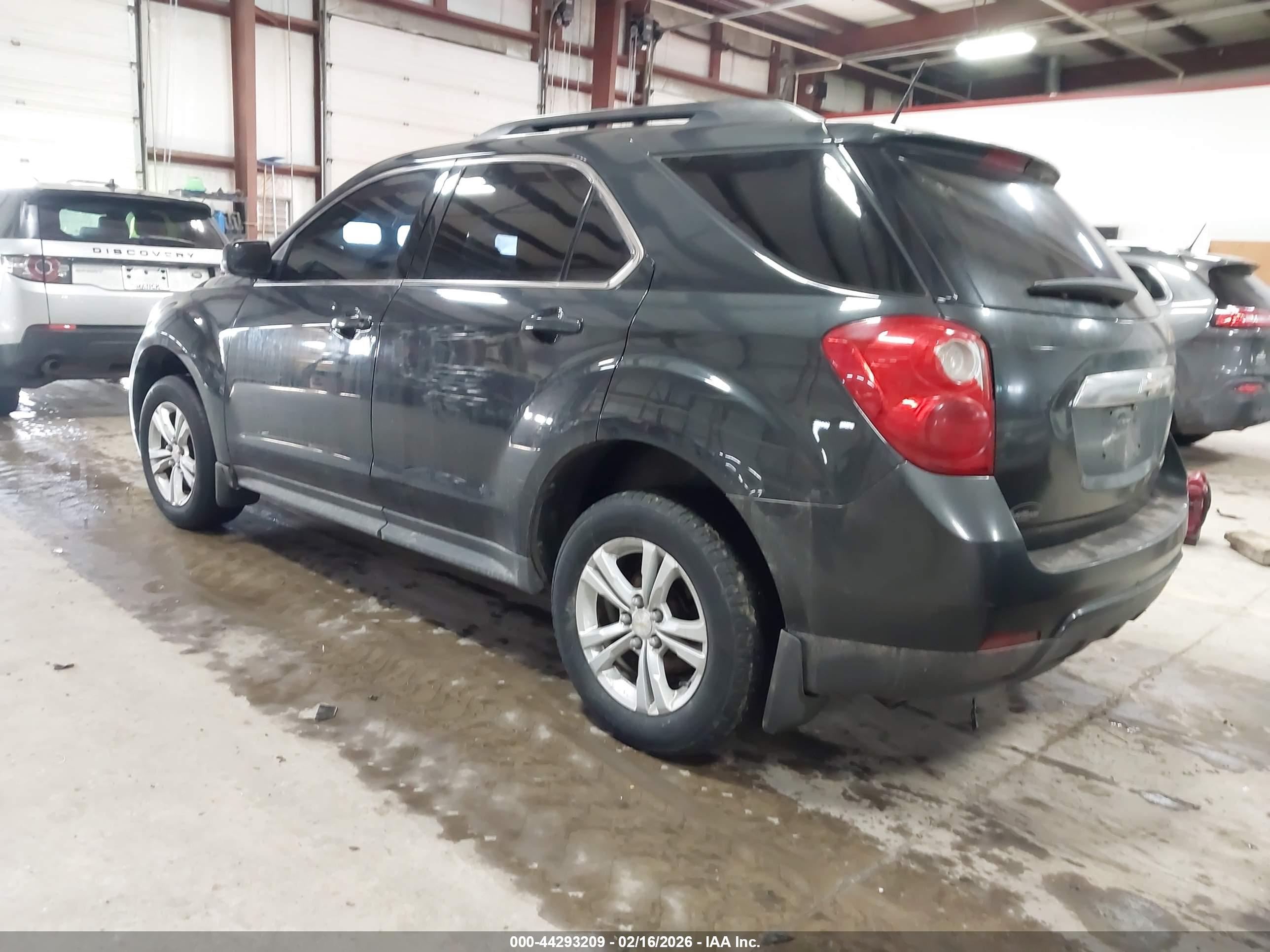 CHEVROLET EQUINOX image 3