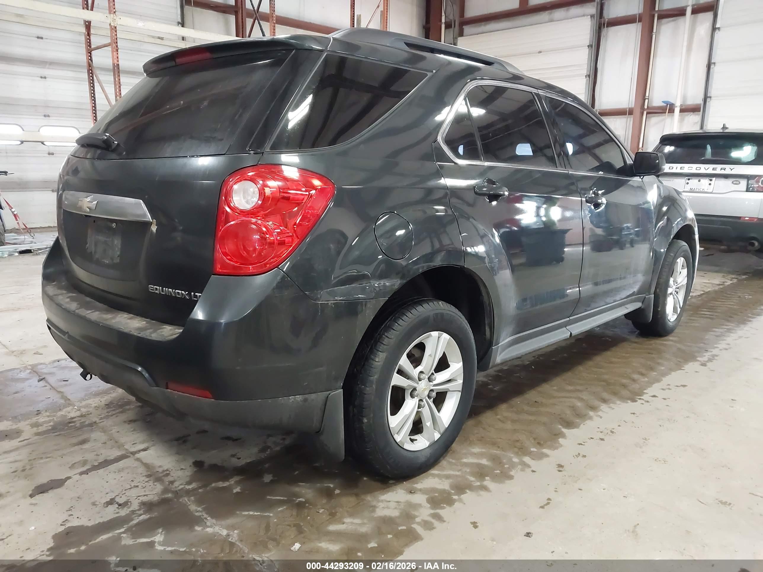 CHEVROLET EQUINOX image 4