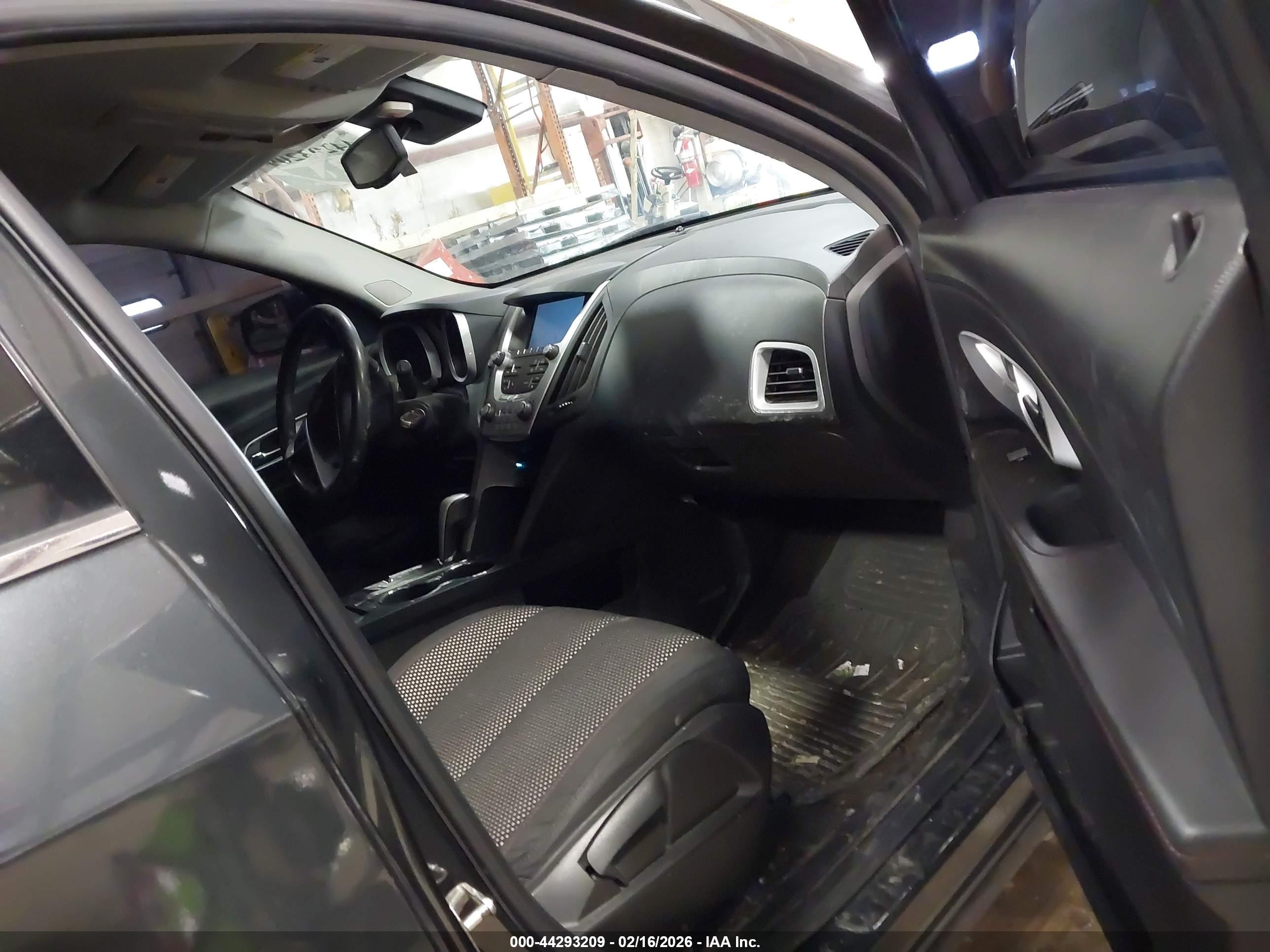 CHEVROLET EQUINOX image 5