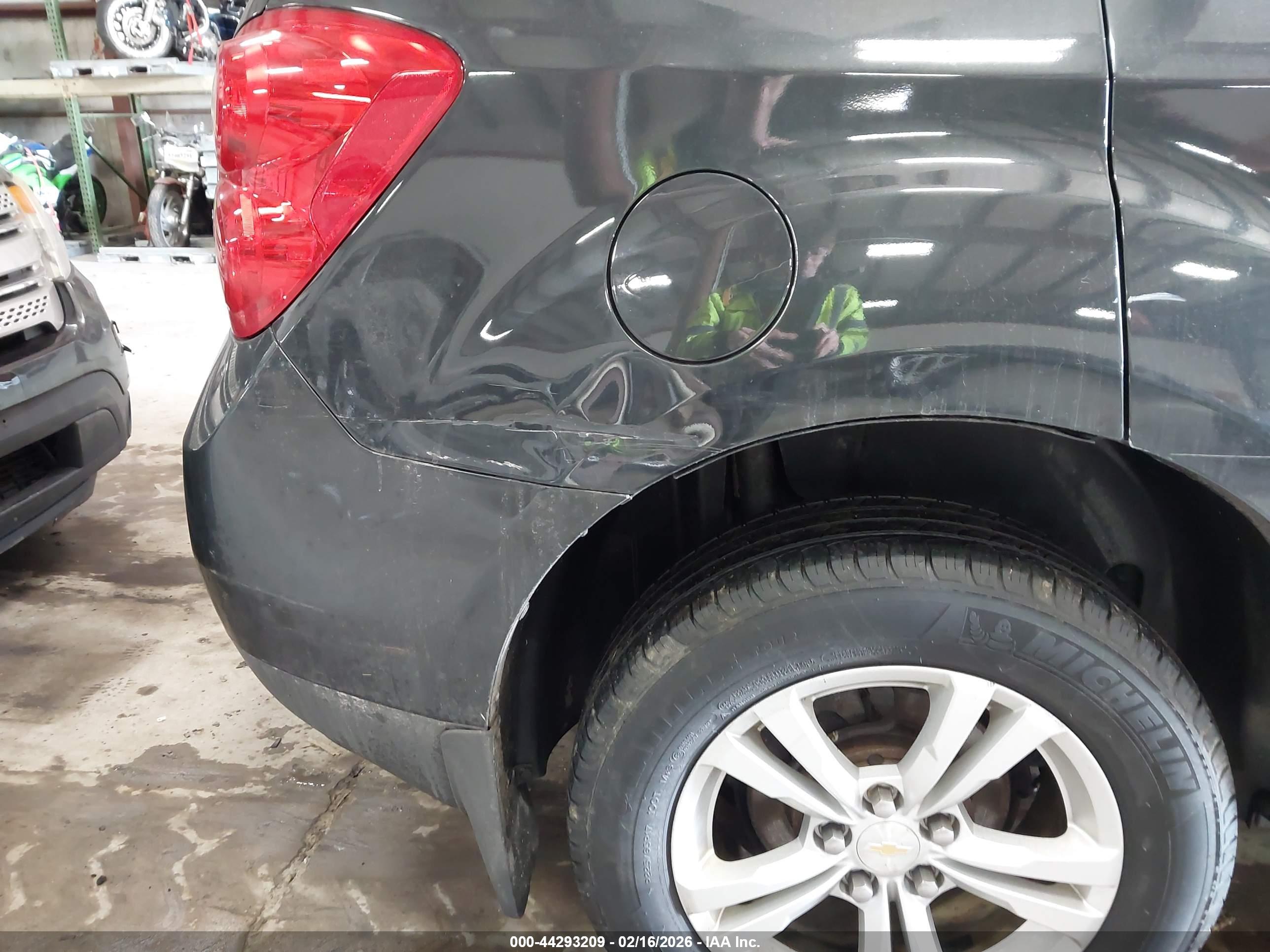 CHEVROLET EQUINOX image 6