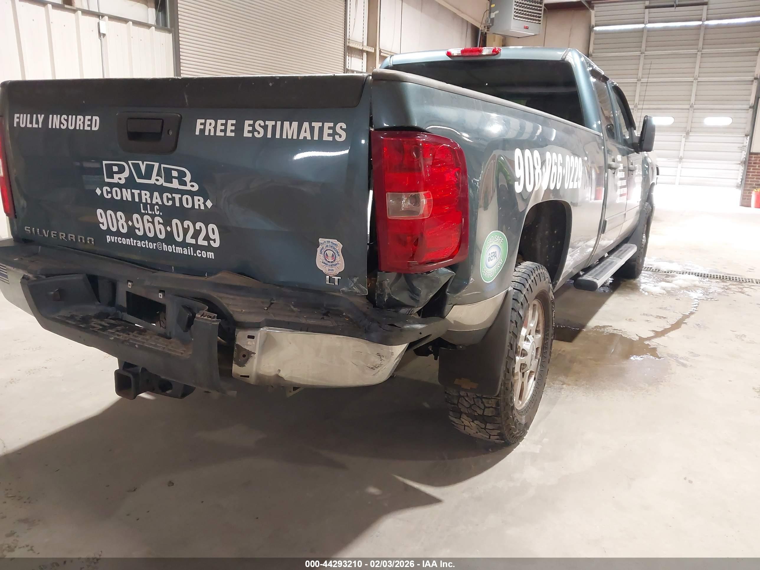 CHEVROLET SILVERADO image 6