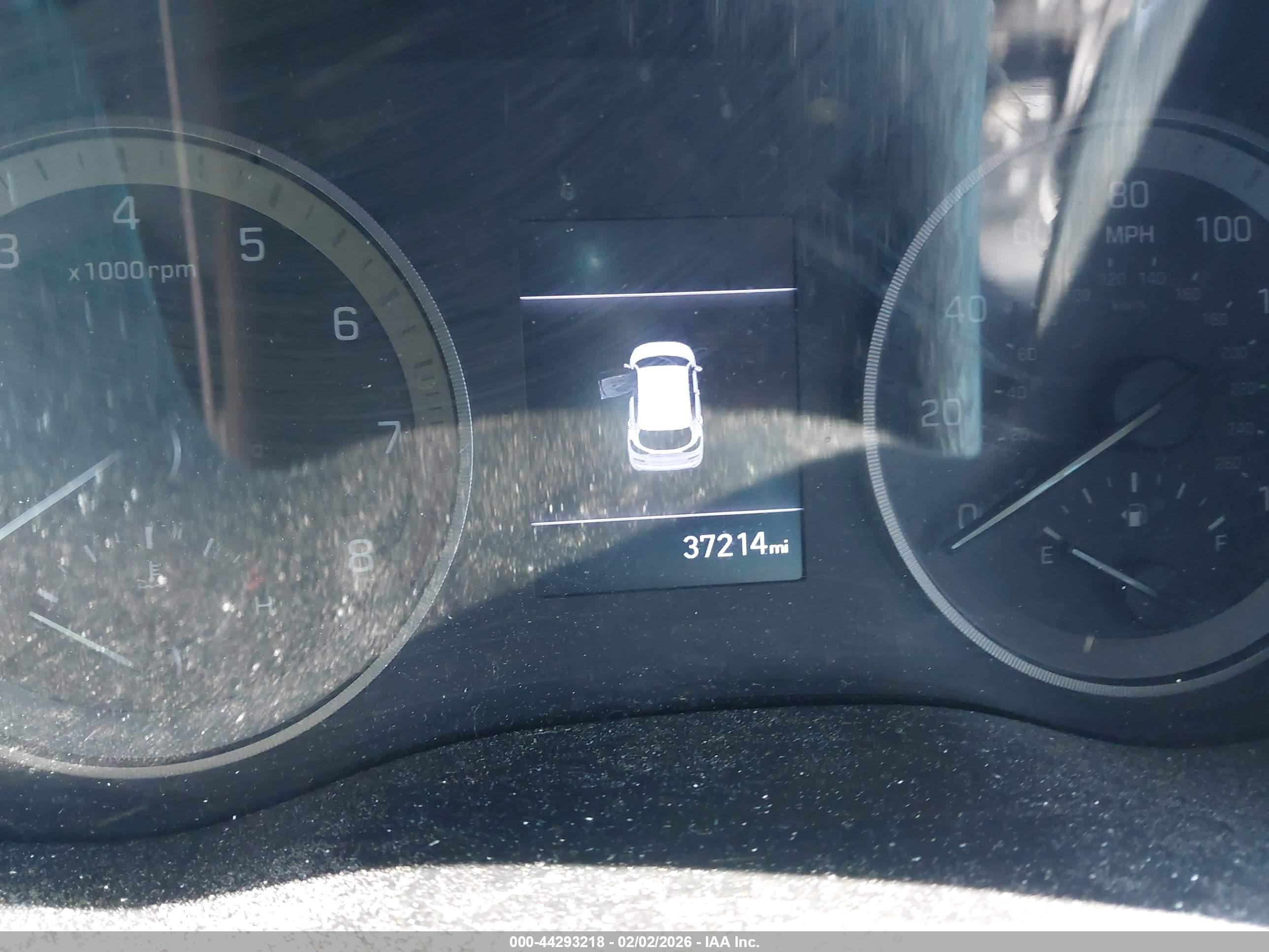HYUNDAI TUCSON image 7