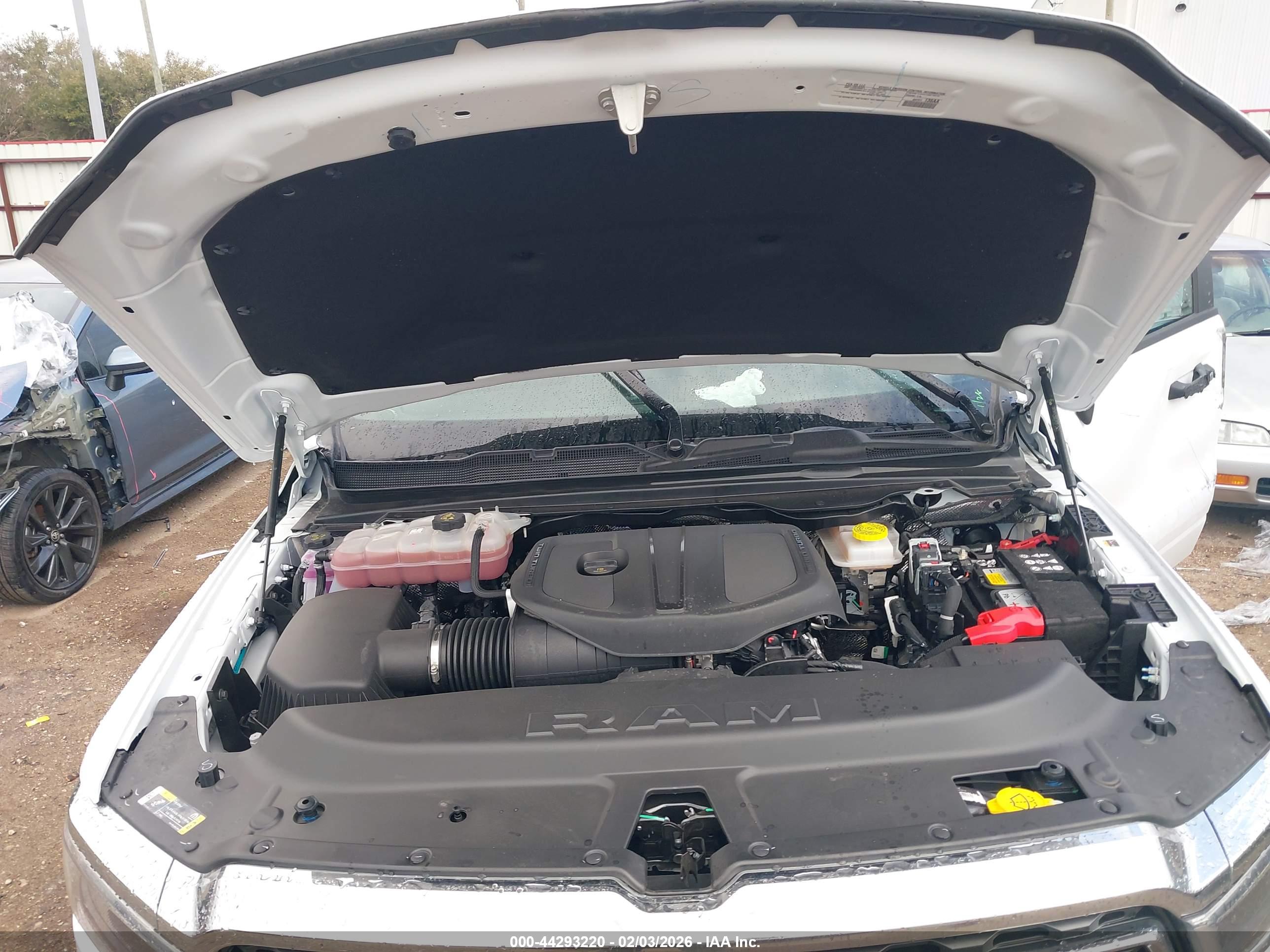 RAM 1500 image 10
