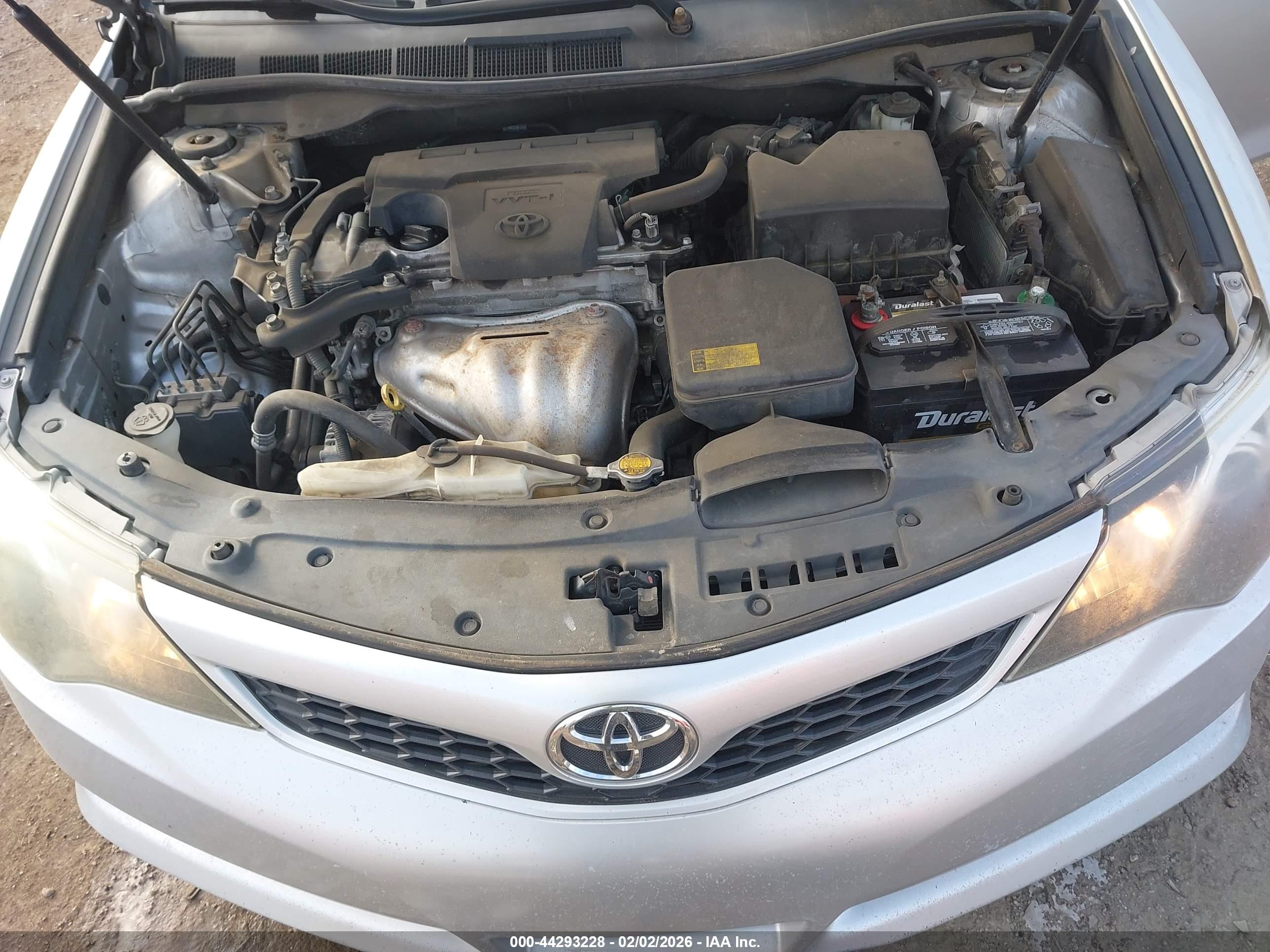 TOYOTA CAMRY image 10