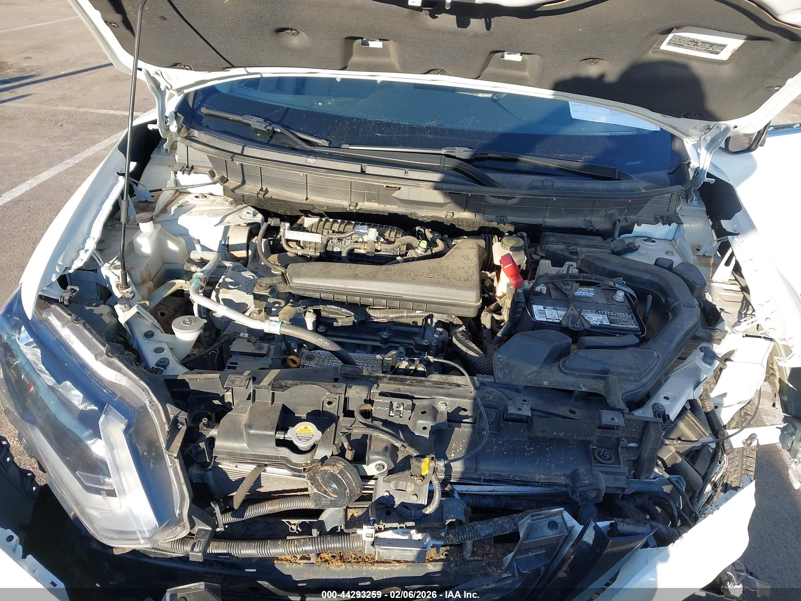 NISSAN ROGUE image 10