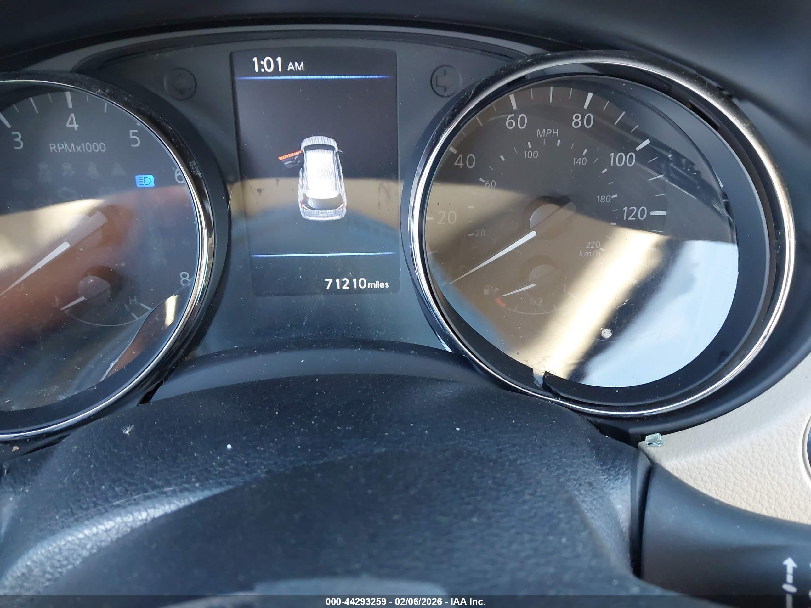 NISSAN ROGUE image 7