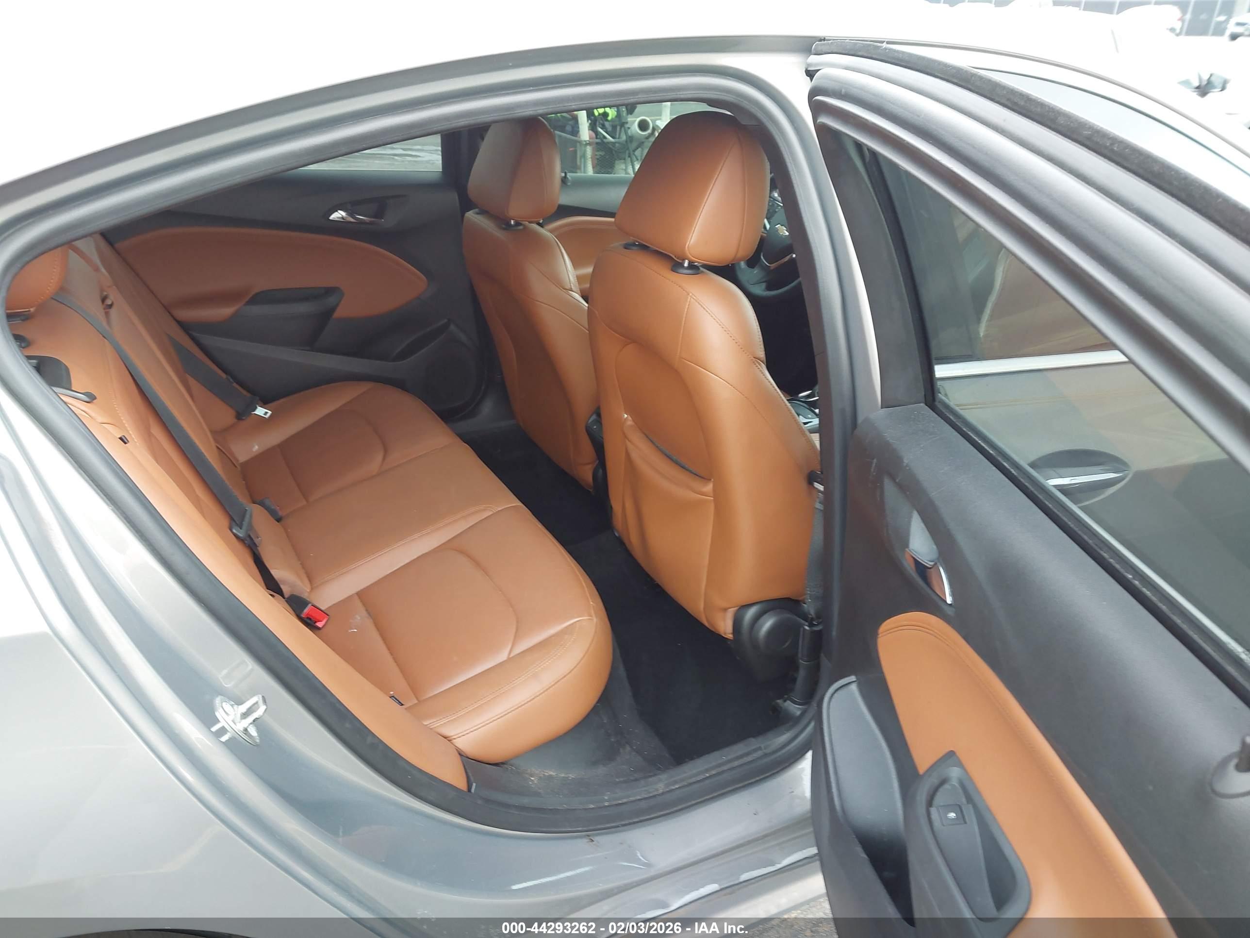 CHEVROLET CRUZE image 8