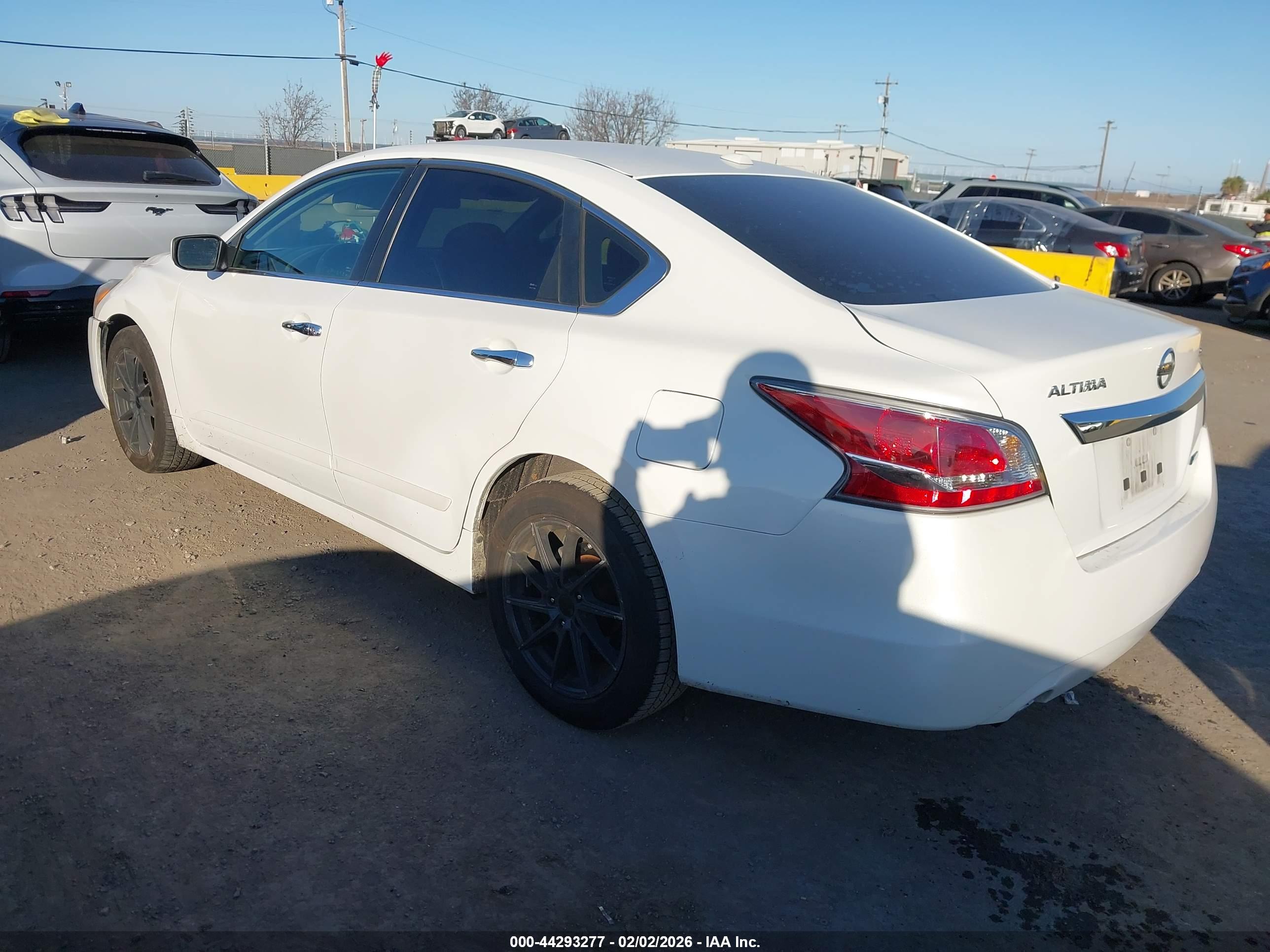 NISSAN ALTIMA image 3