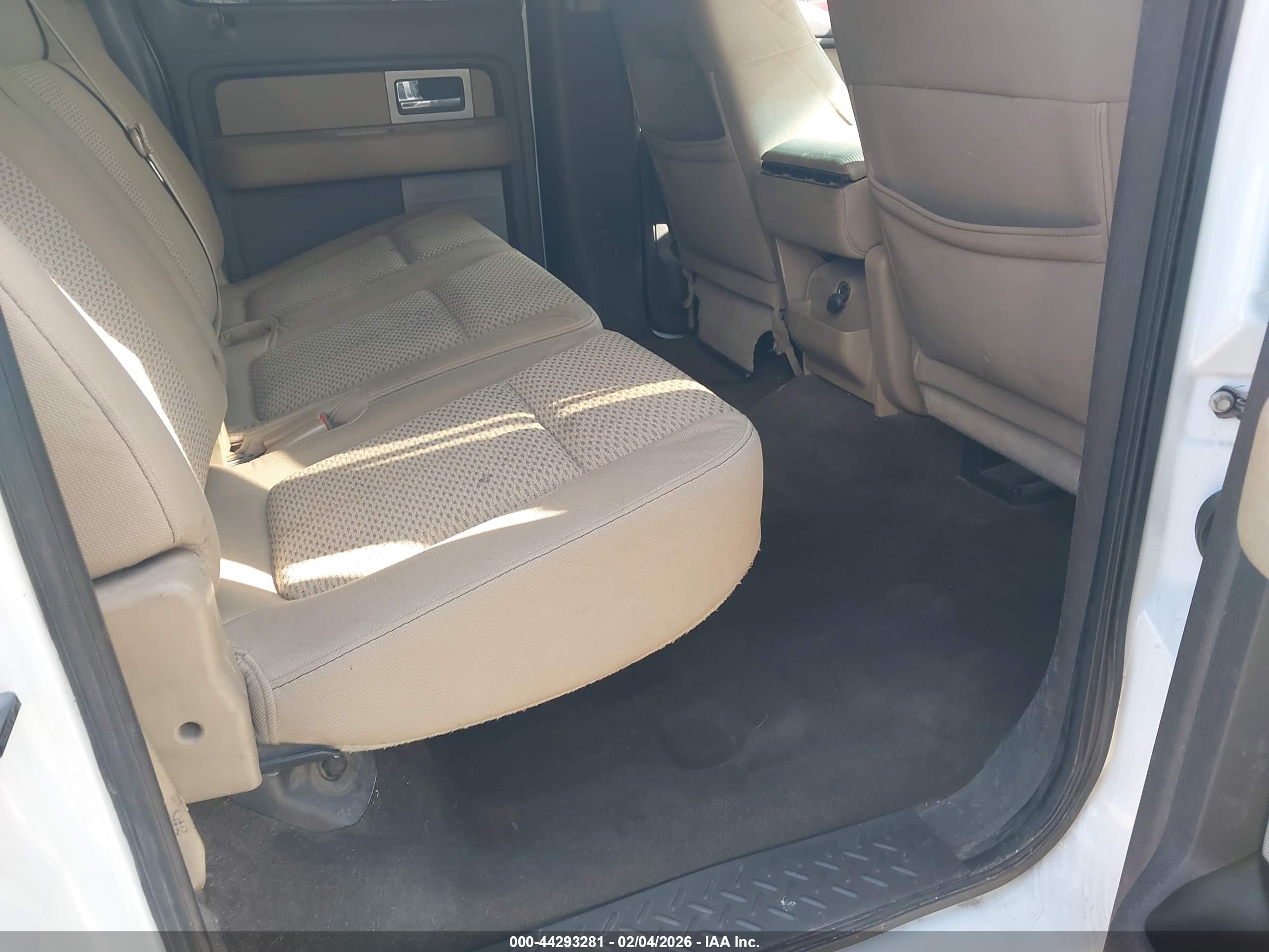 FORD F-150 image 8