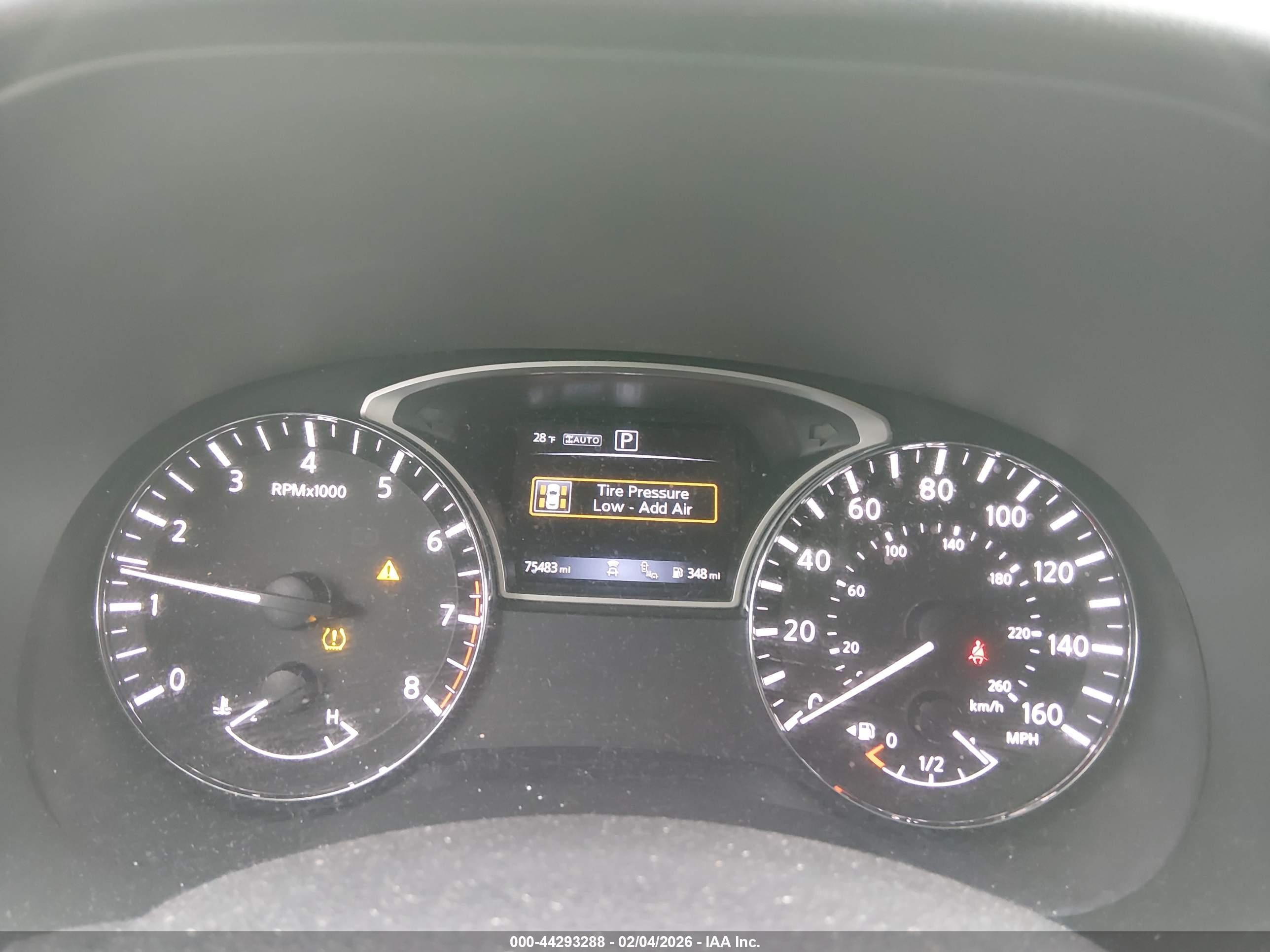 NISSAN PATHFINDER image 7