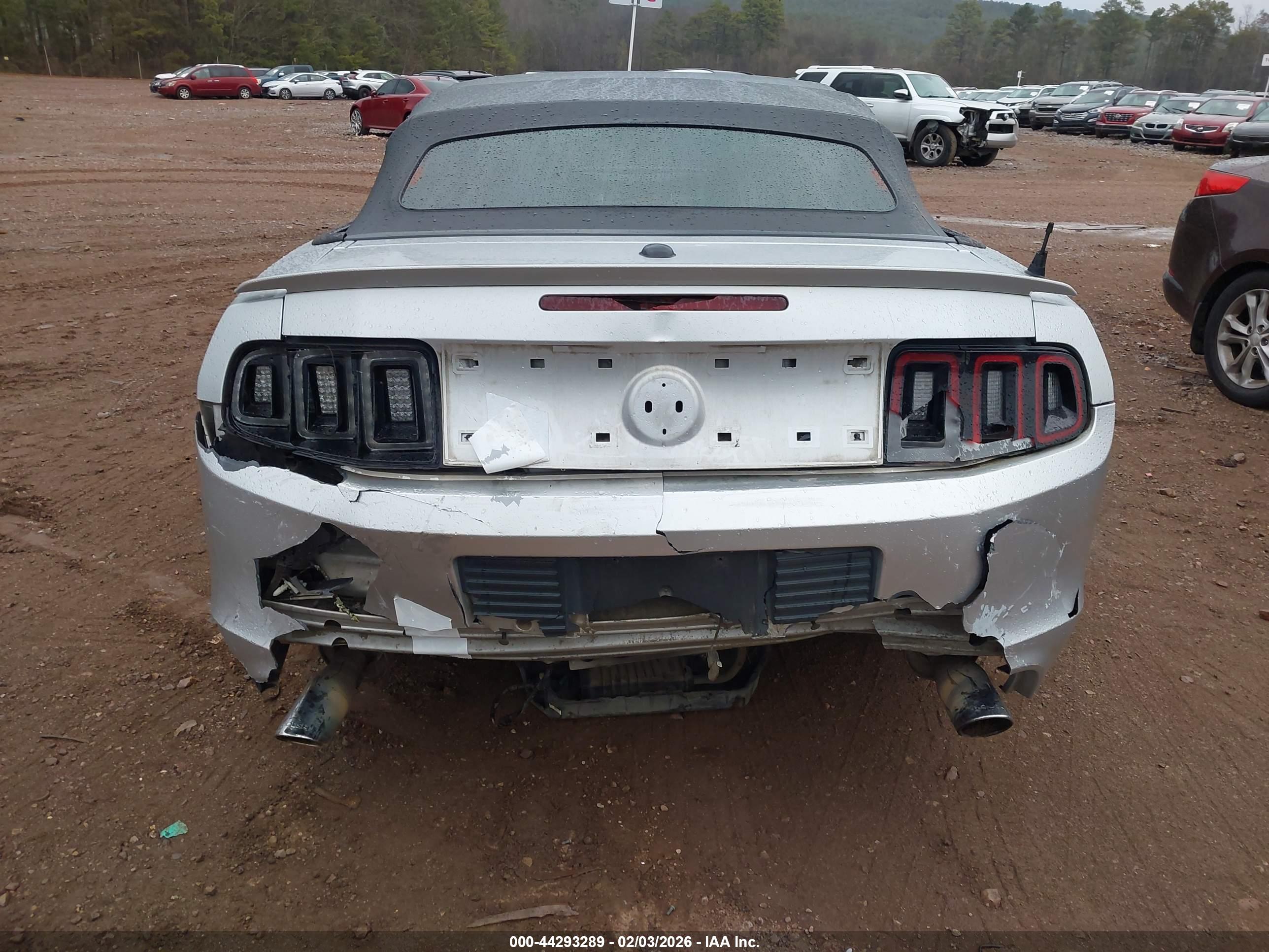 FORD MUSTANG image 6