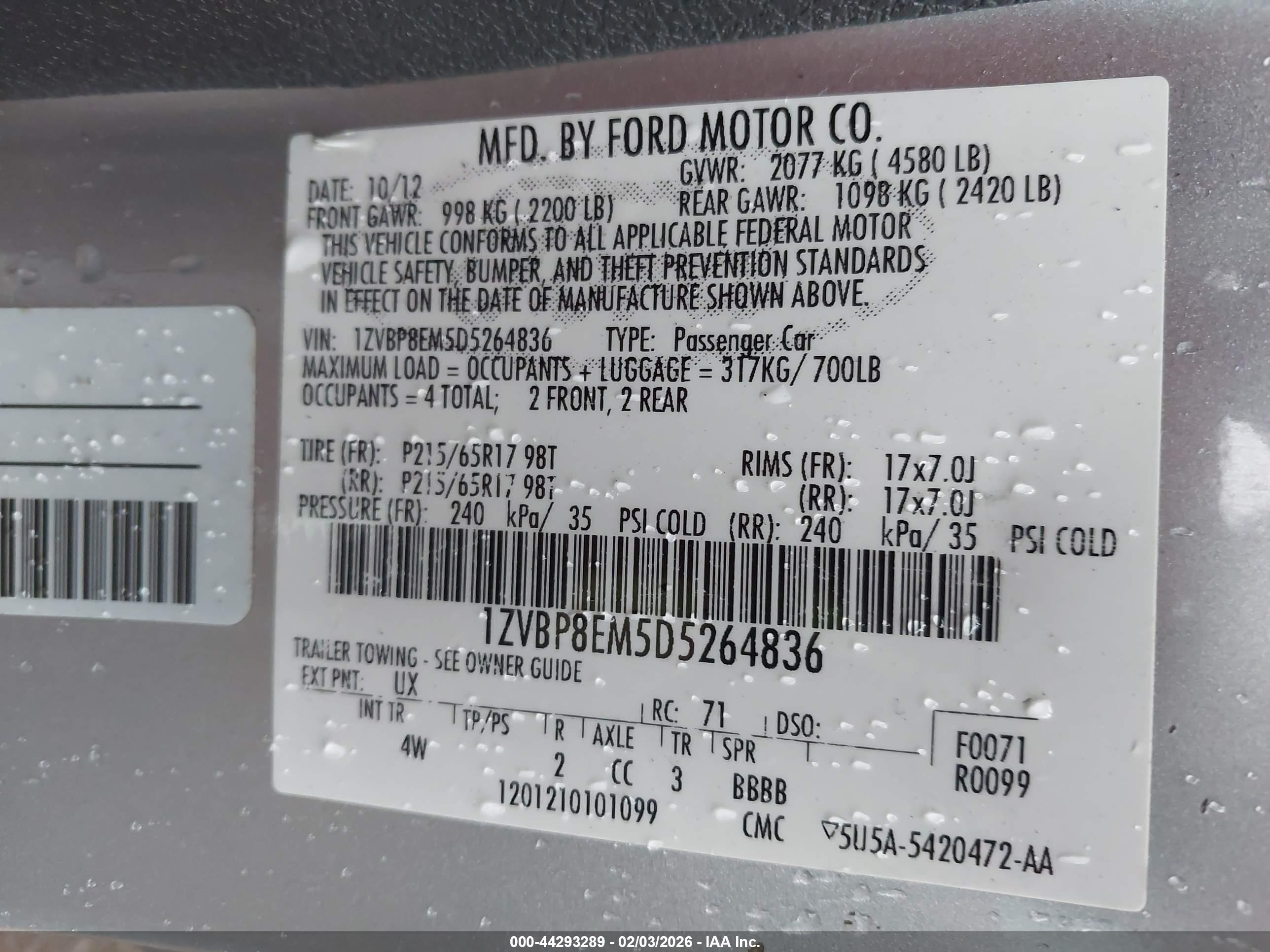 FORD MUSTANG image 9
