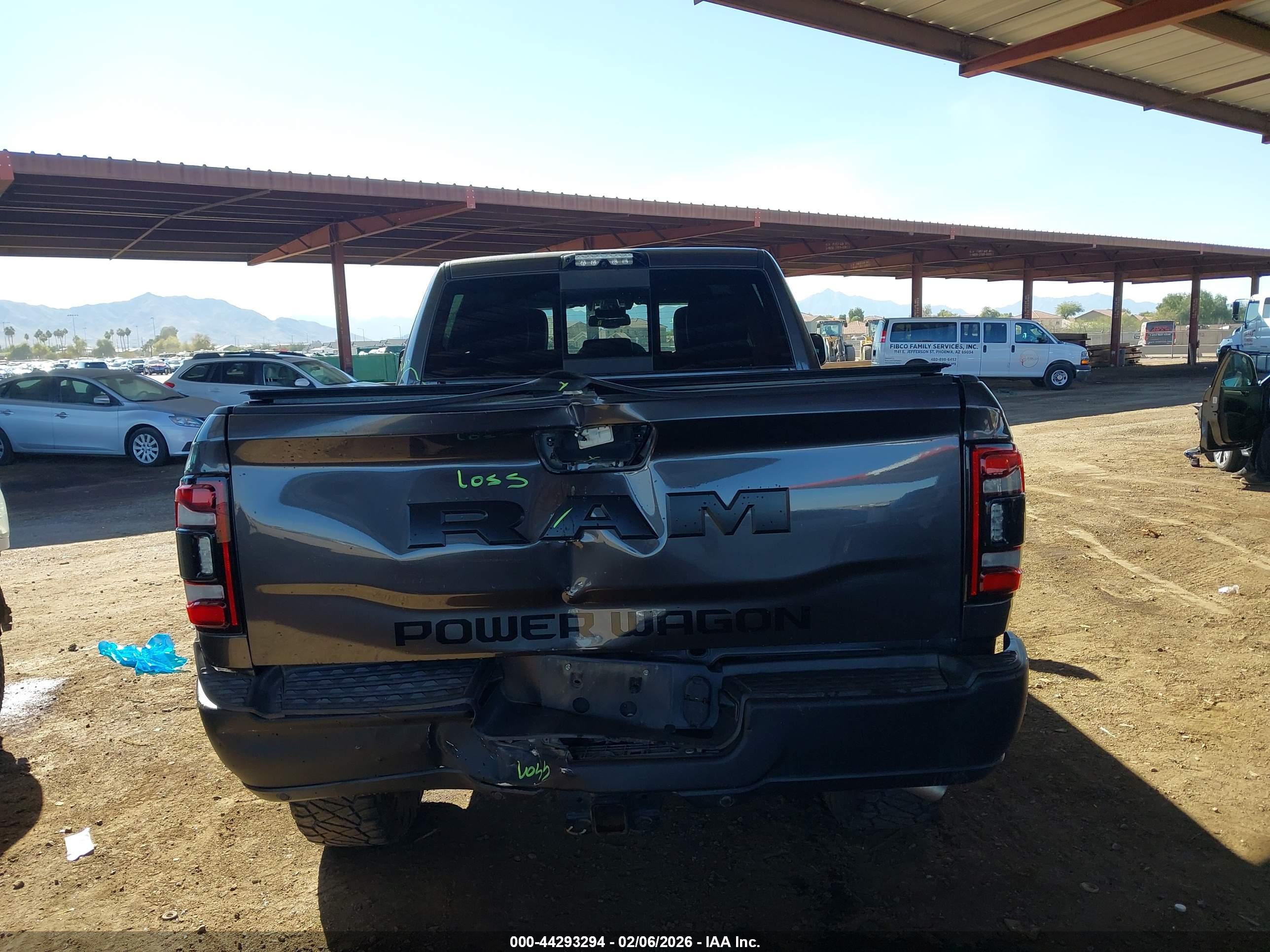 RAM 2500 image 6