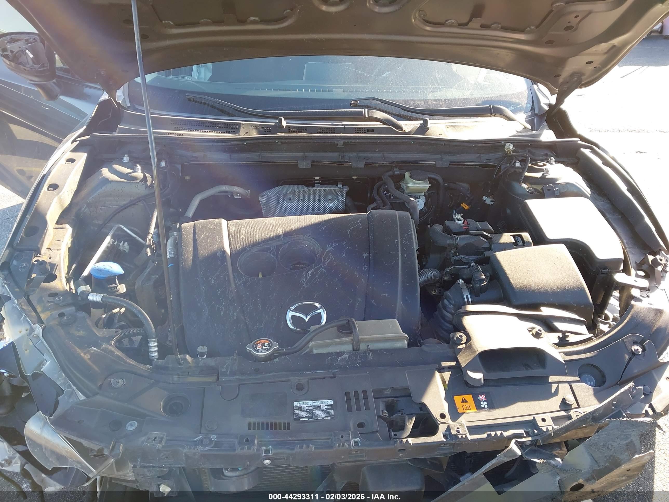 MAZDA MAZDA3 image 10