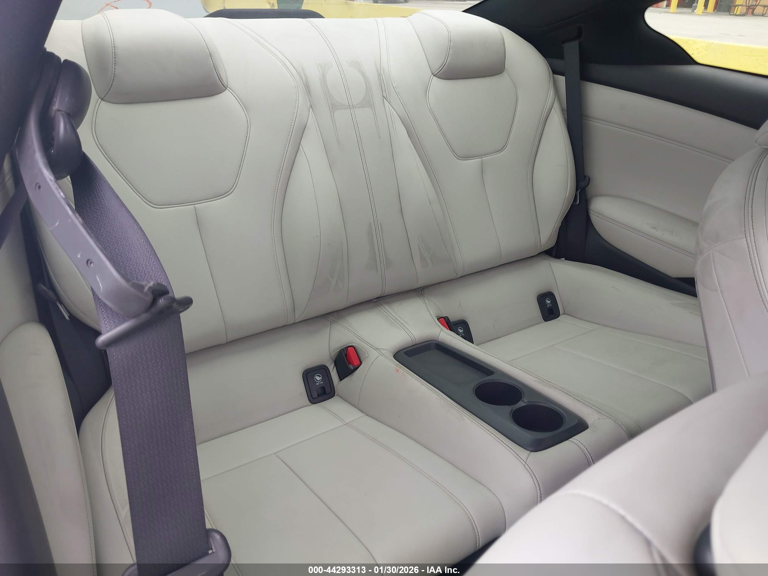 INFINITI Q60 image 8