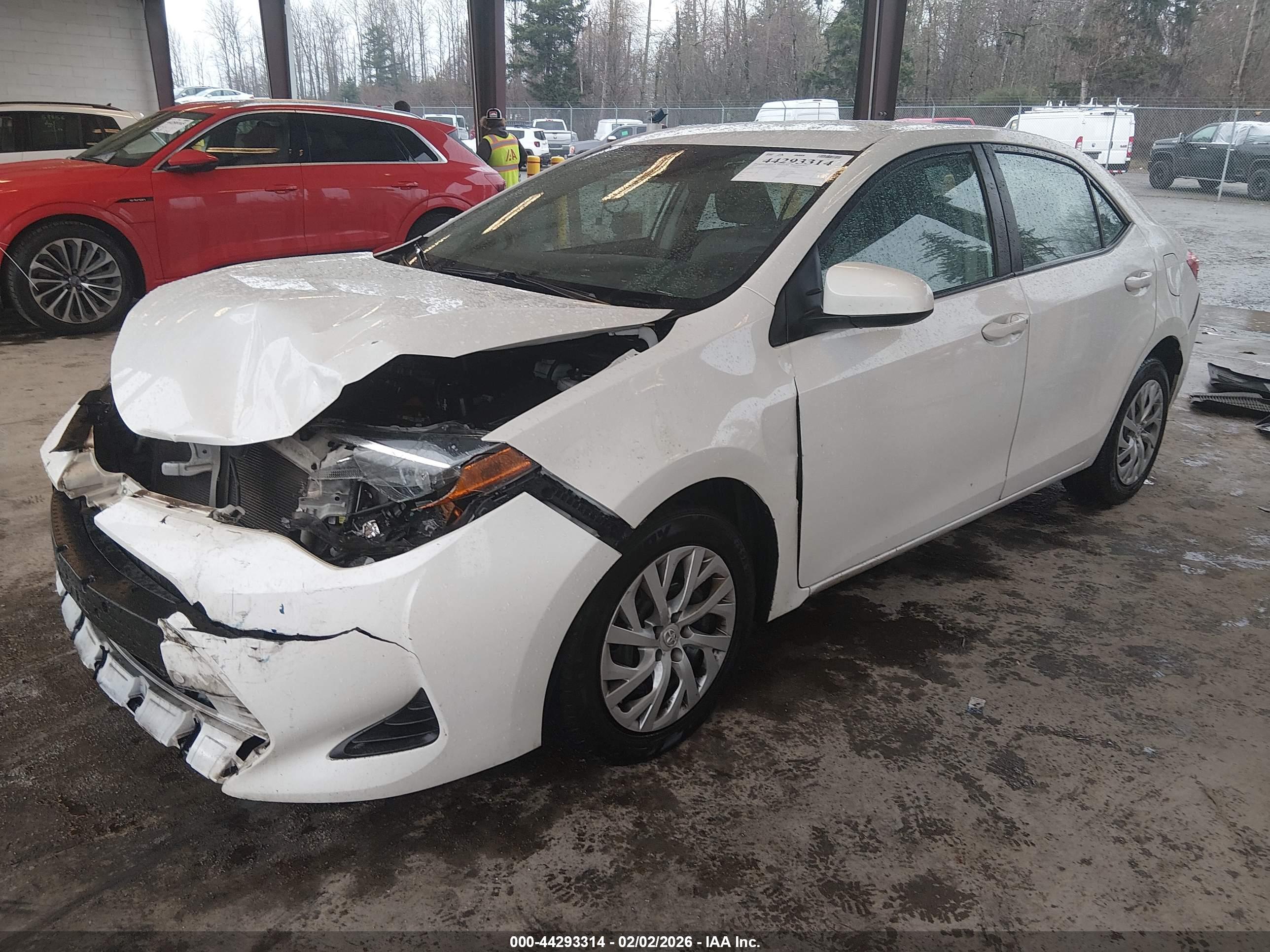 TOYOTA COROLLA image 2