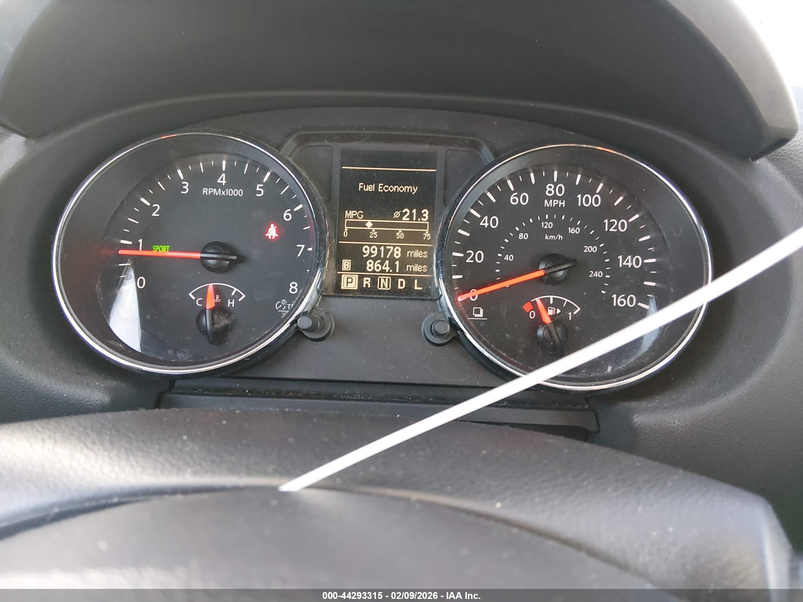 NISSAN ROGUE image 7