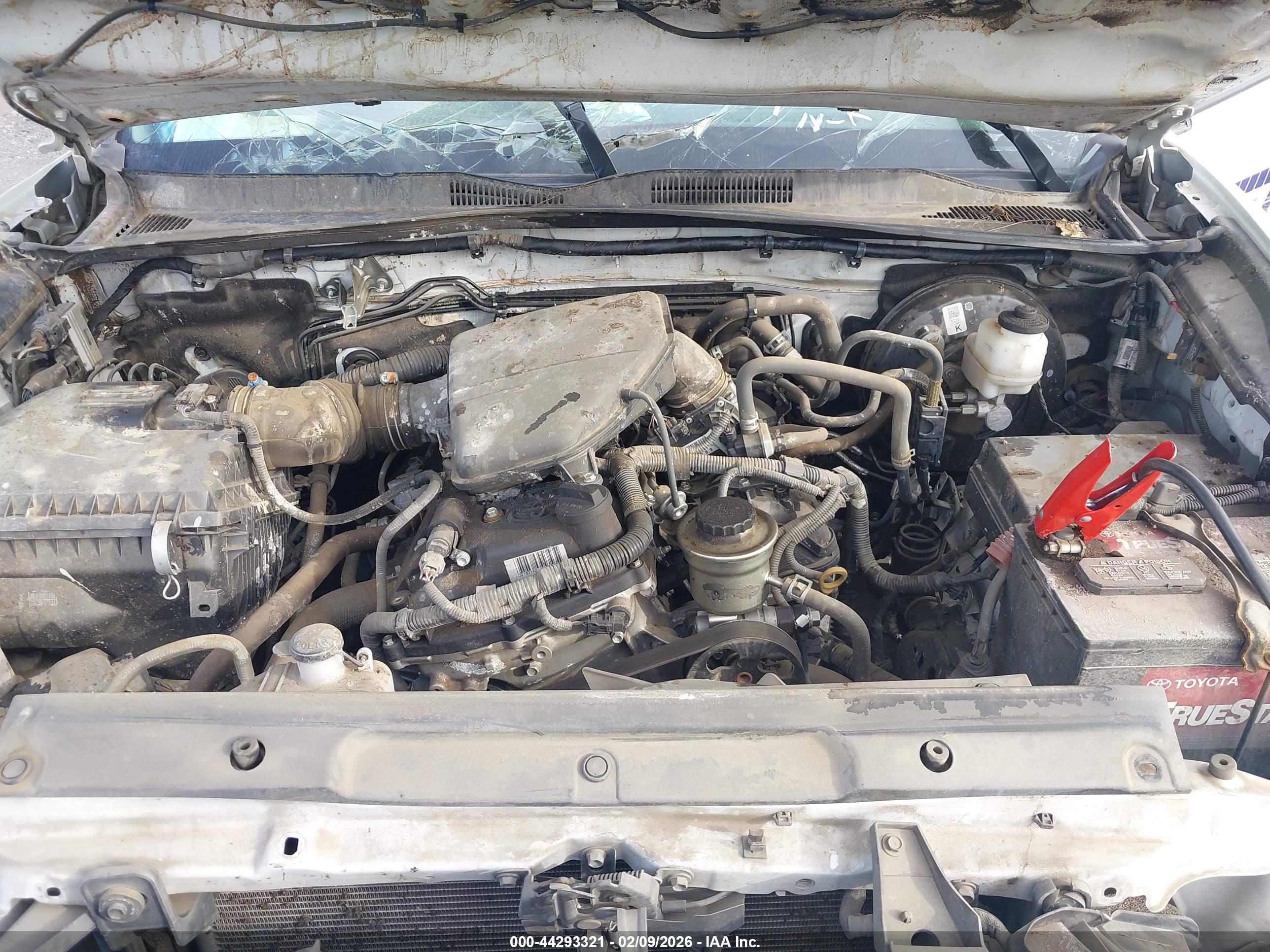 TOYOTA TACOMA image 10