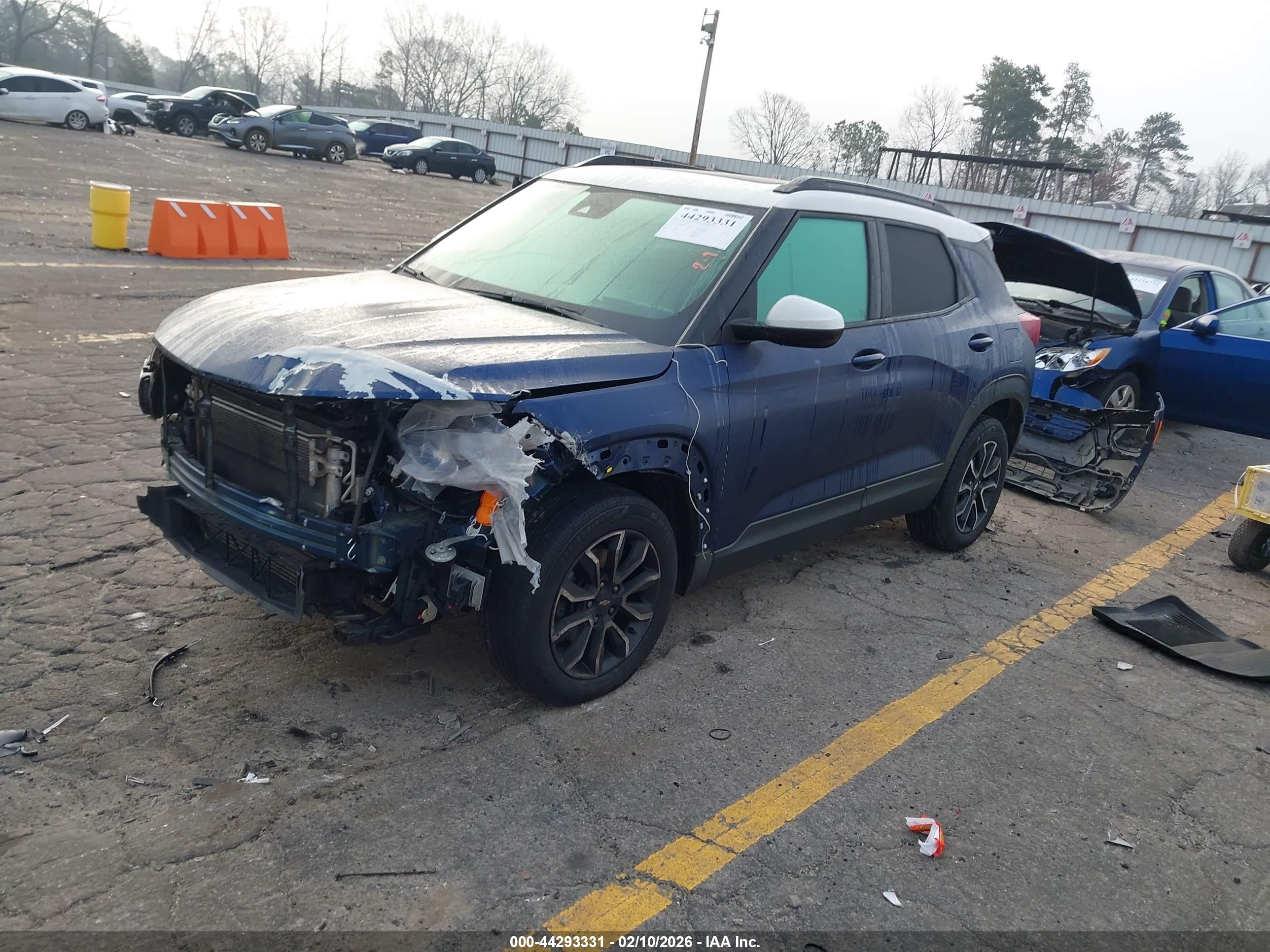 CHEVROLET TRAILBLAZER image 2