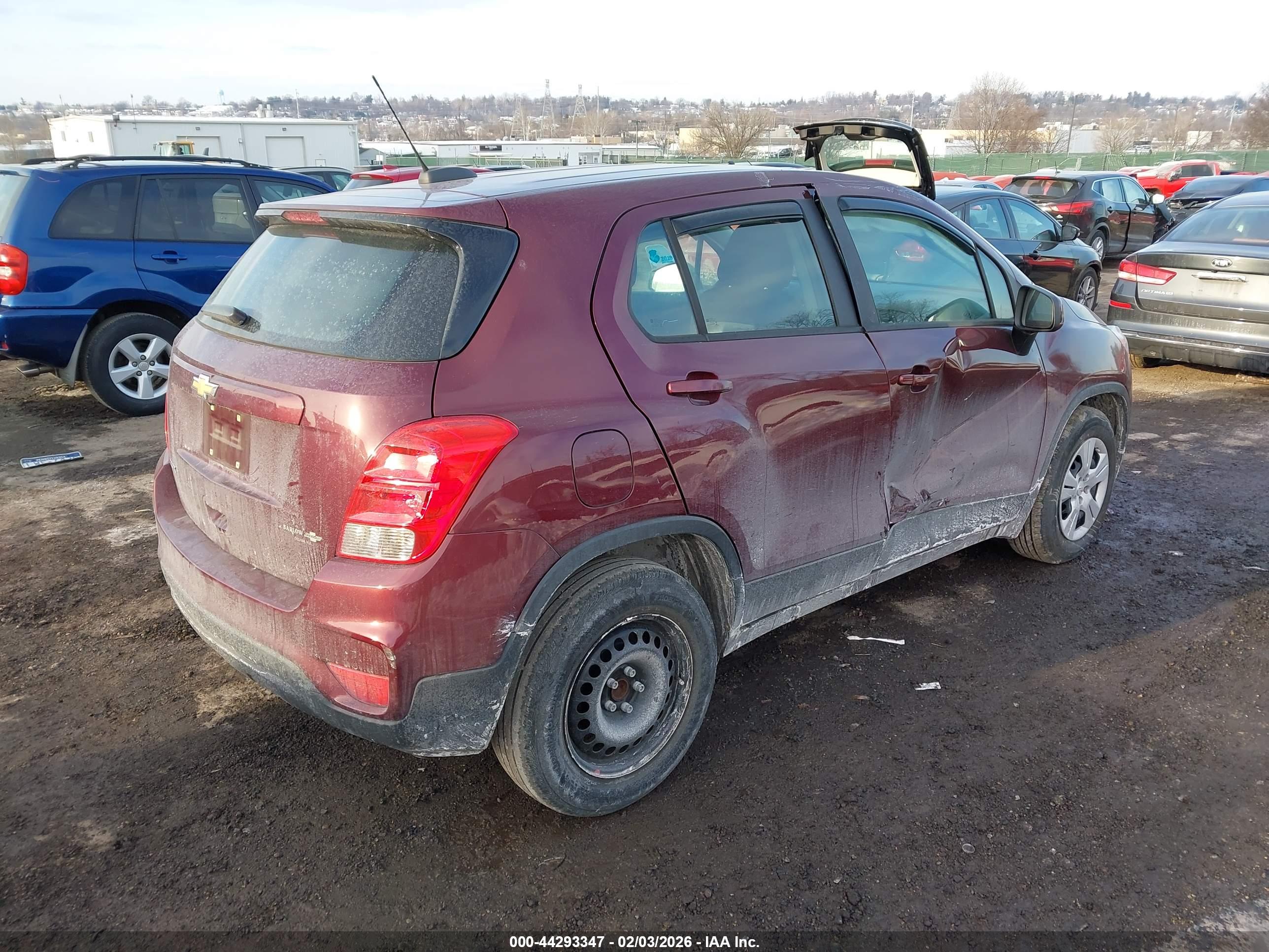 CHEVROLET TRAX image 4