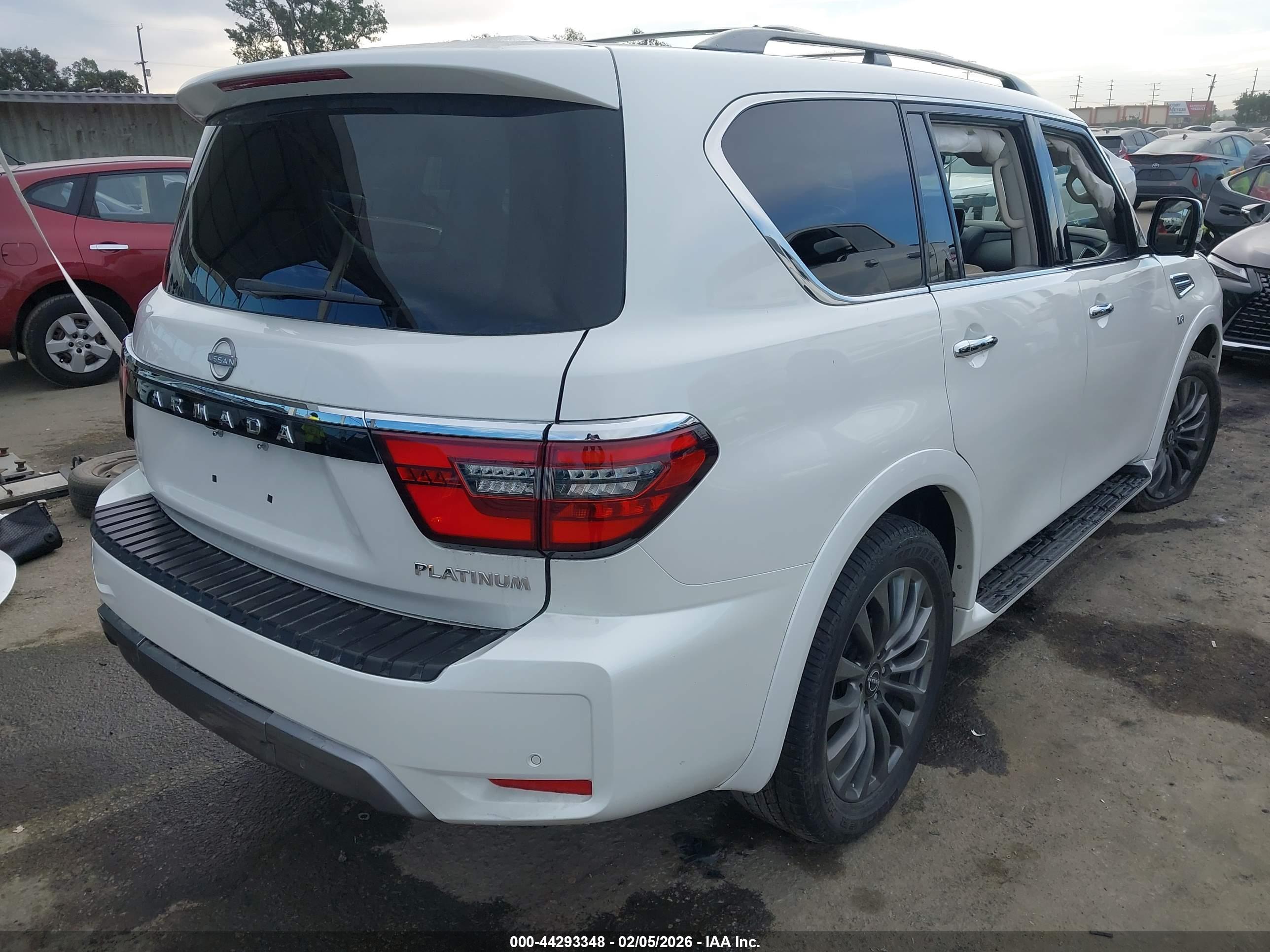 NISSAN ARMADA image 4