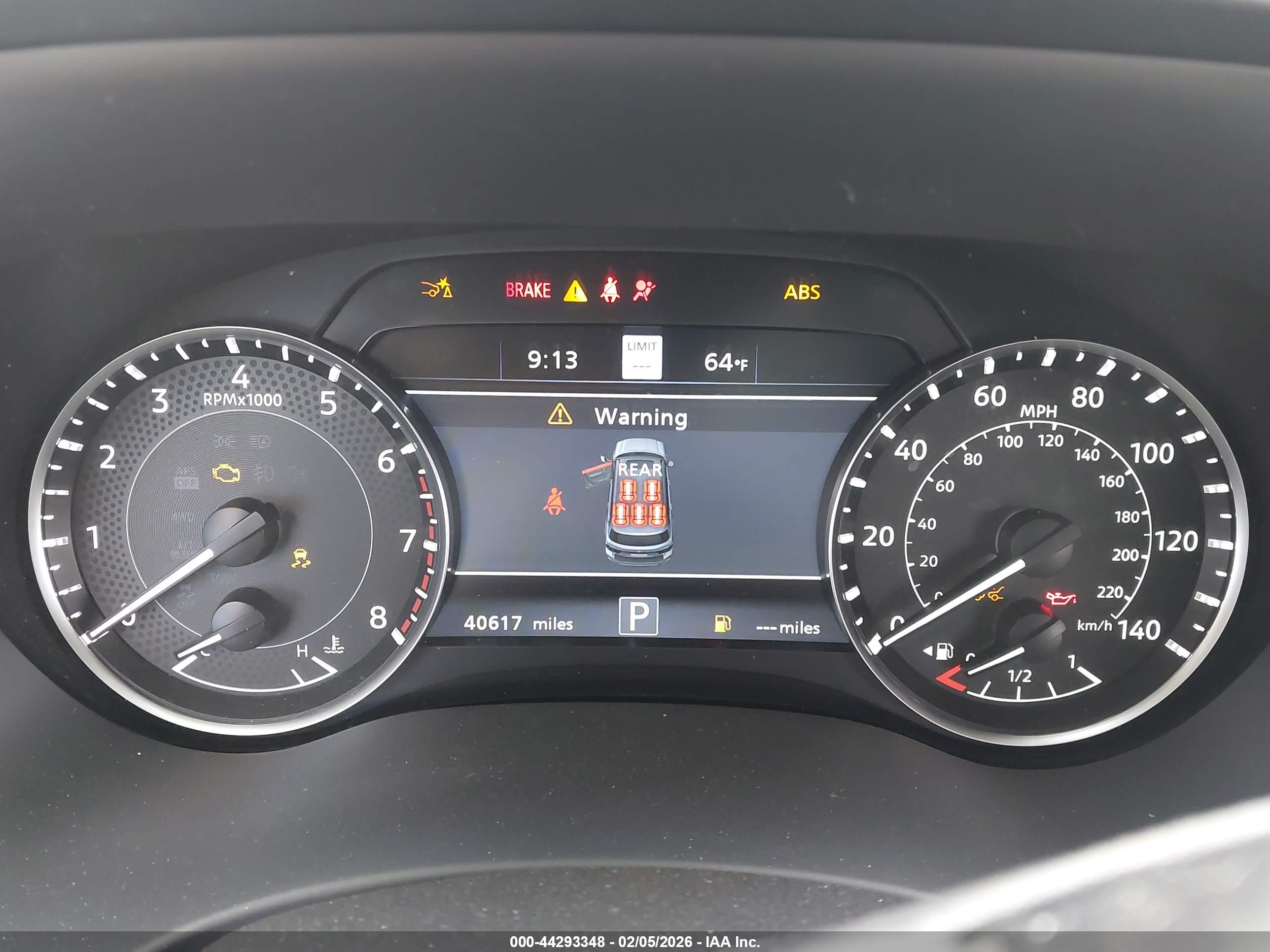 NISSAN ARMADA image 7