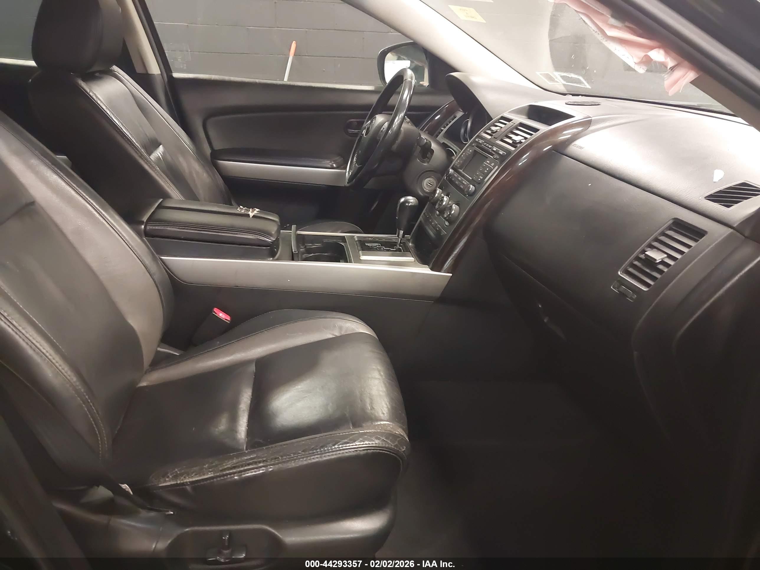 MAZDA CX-9 image 5