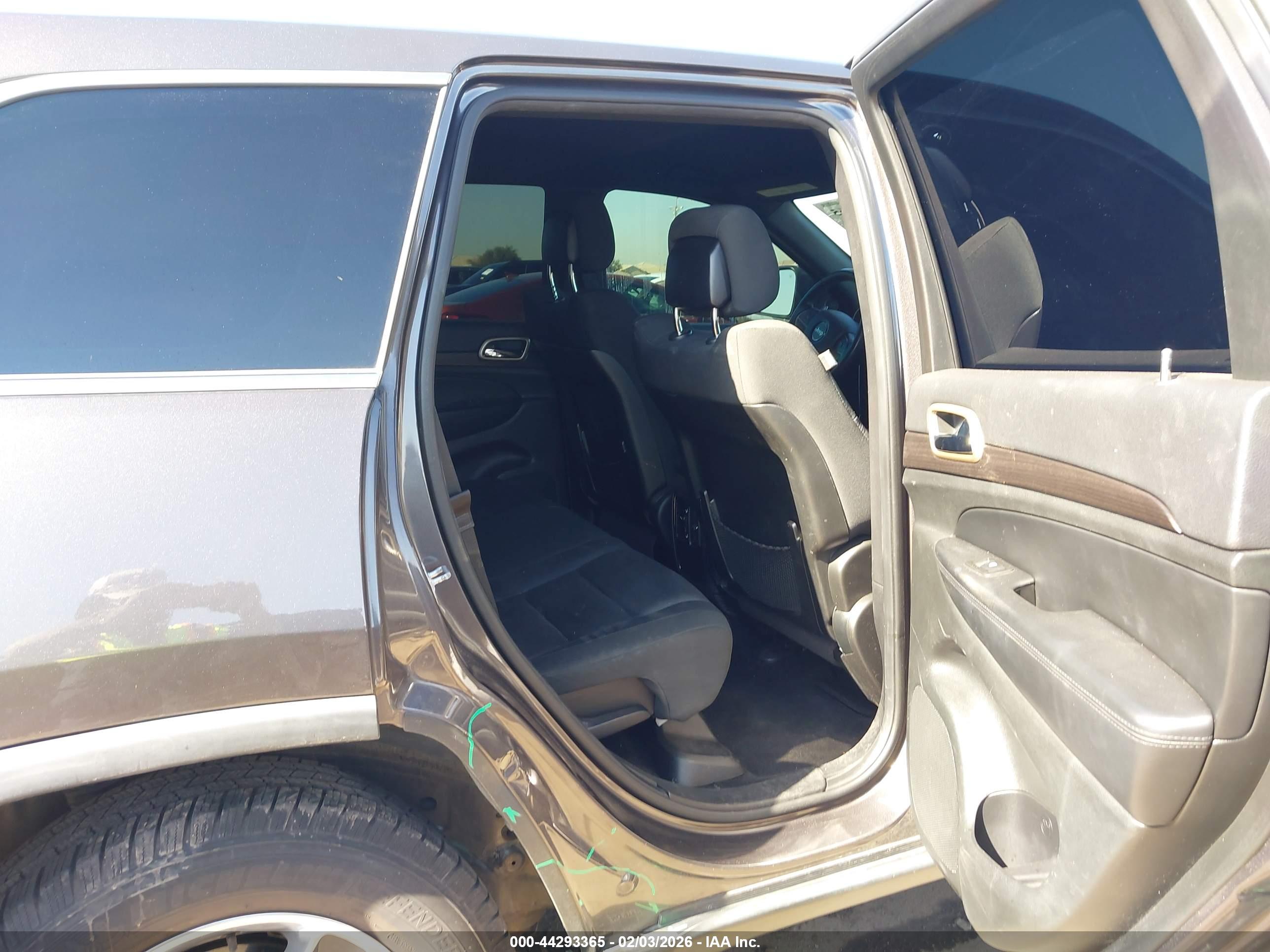 JEEP GRAND image 8