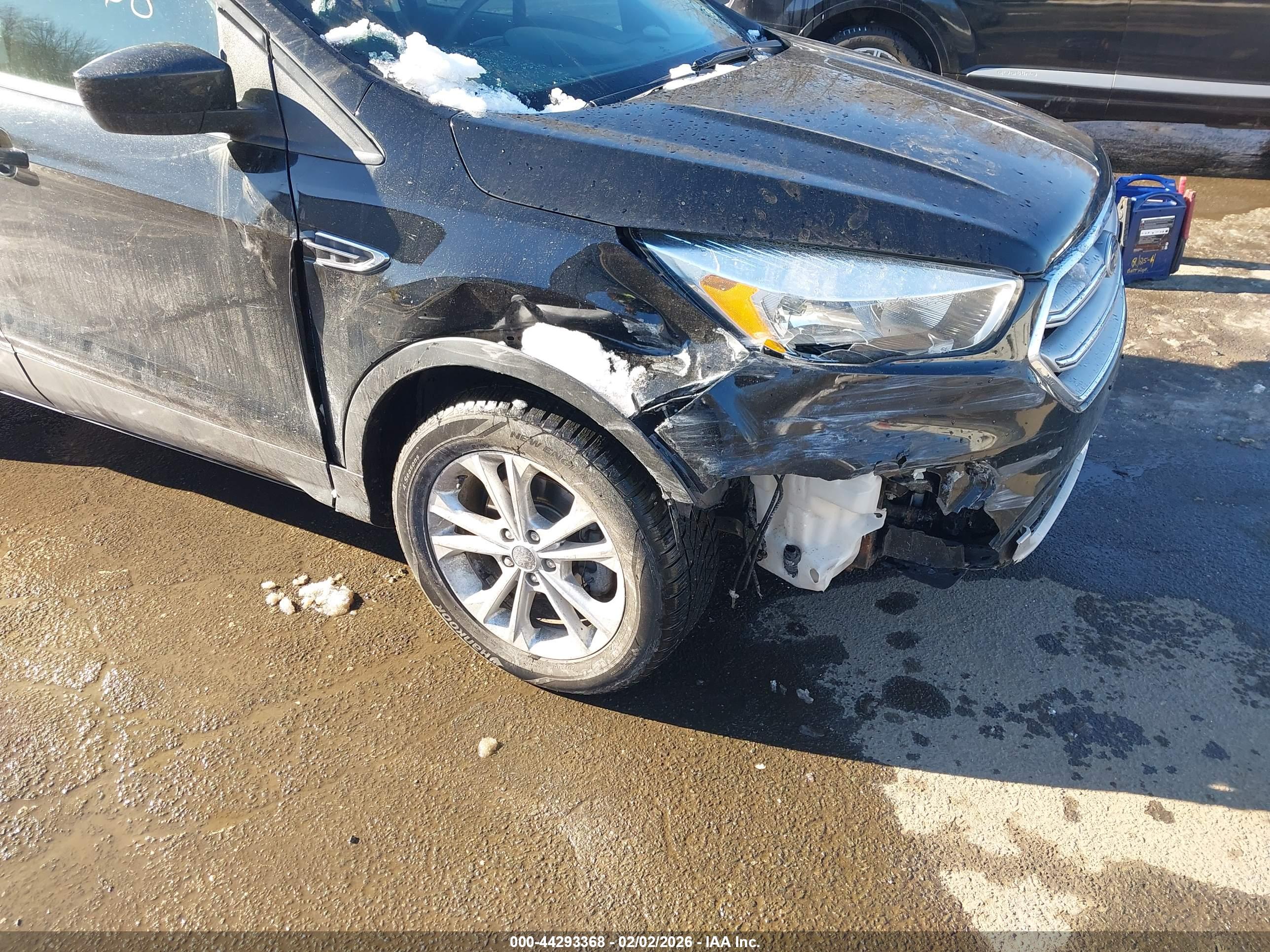 FORD ESCAPE image 6